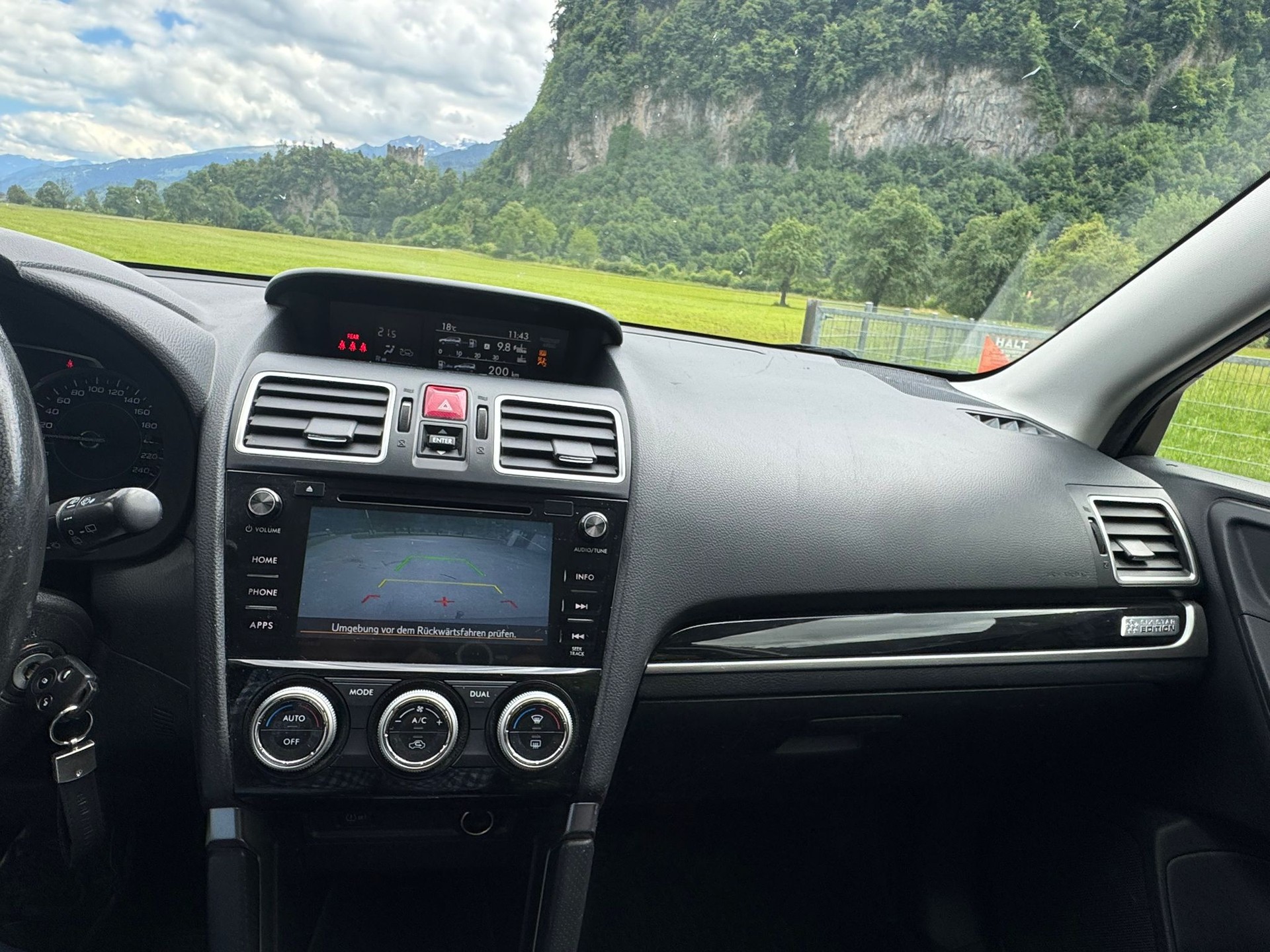 SUBARU Forester 2.0i Swiss Lineartronic-image-17