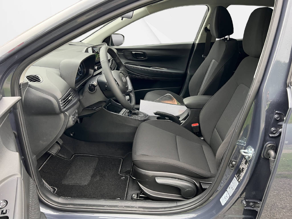 HYUNDAI i20 1.0 T-GDi Amplia DCT-image-4