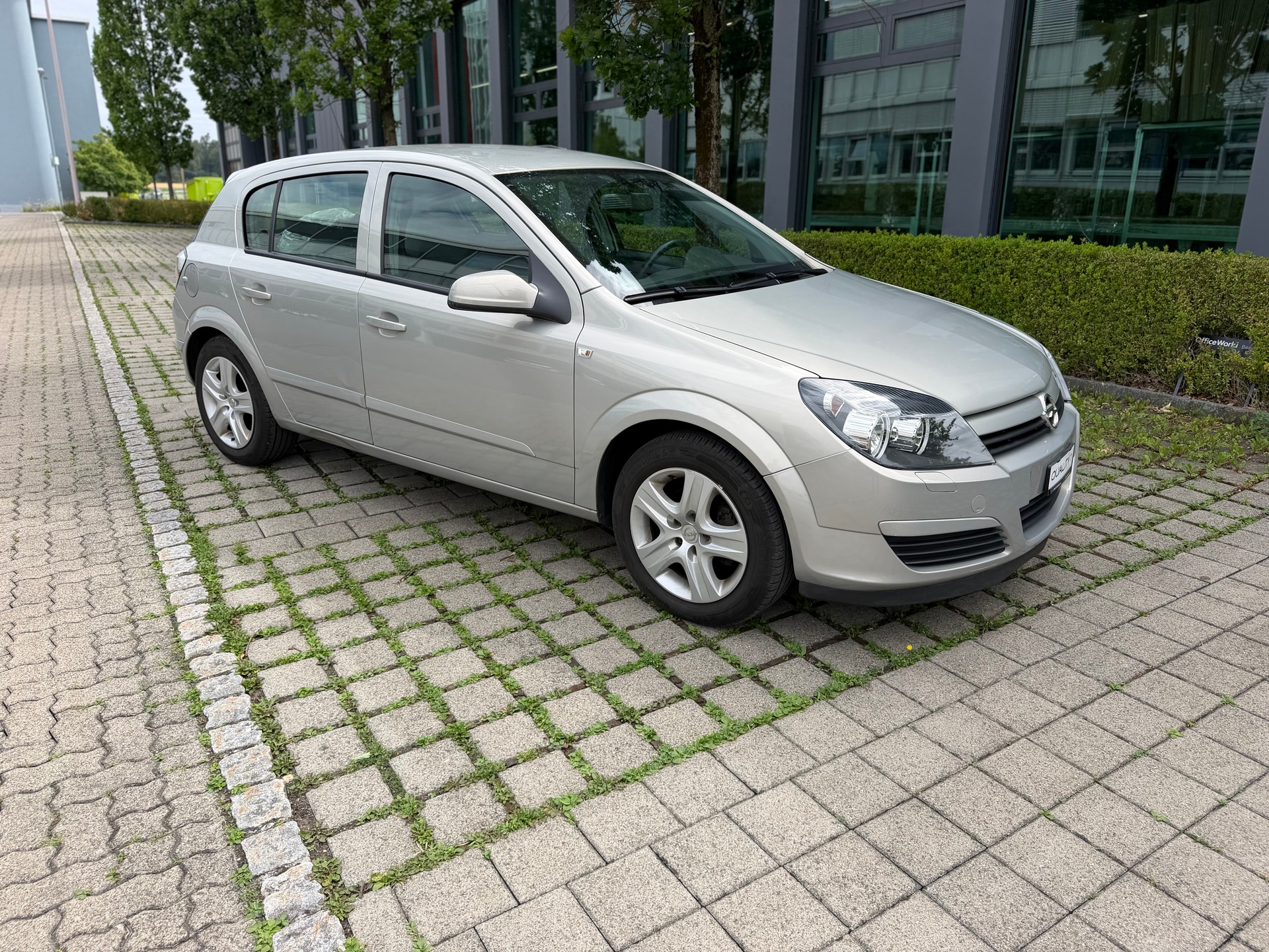 OPEL Astra 1.8i 16V Enjoy-image-2