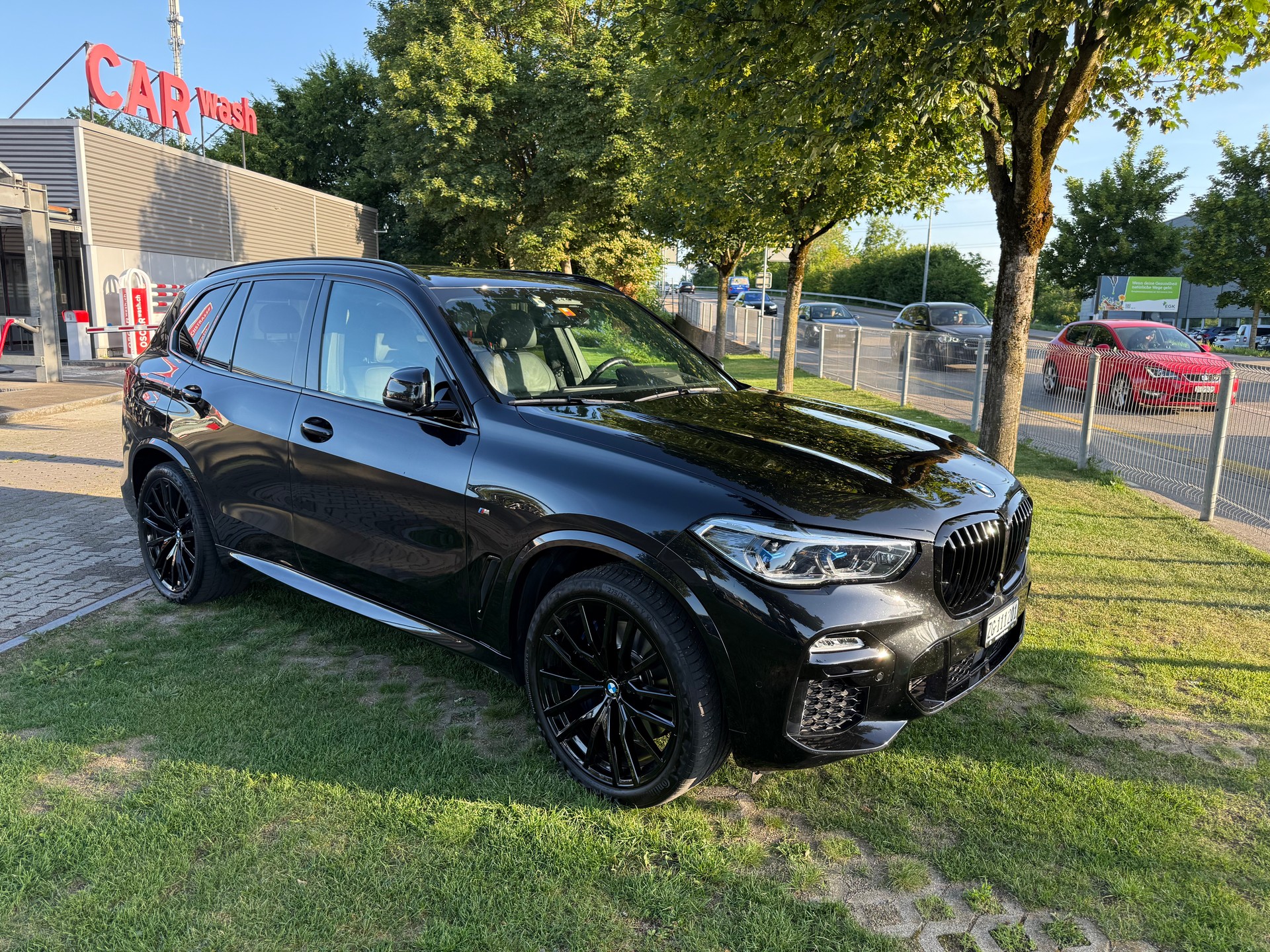 BMW 30d xDrive SAG-image-2