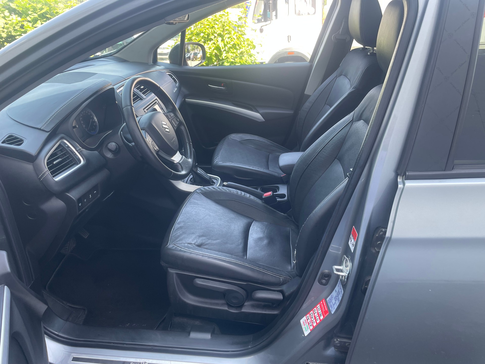 SUZUKI SX4 S-Cross 1.6 16V Sergio Cellano Top 4WD CVT7-image-9