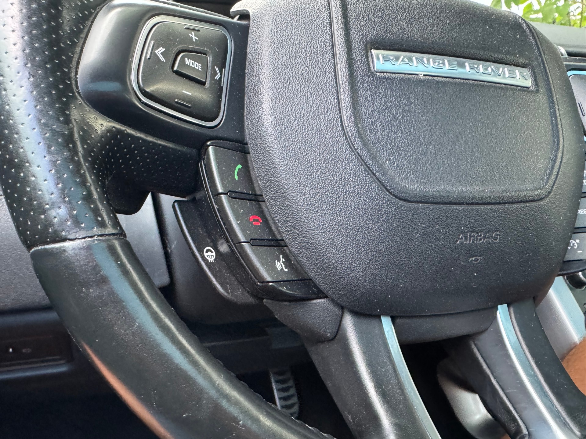LAND ROVER Range Rover Evoque 2.0 TD4 HSE Dynamic AT9-image-13