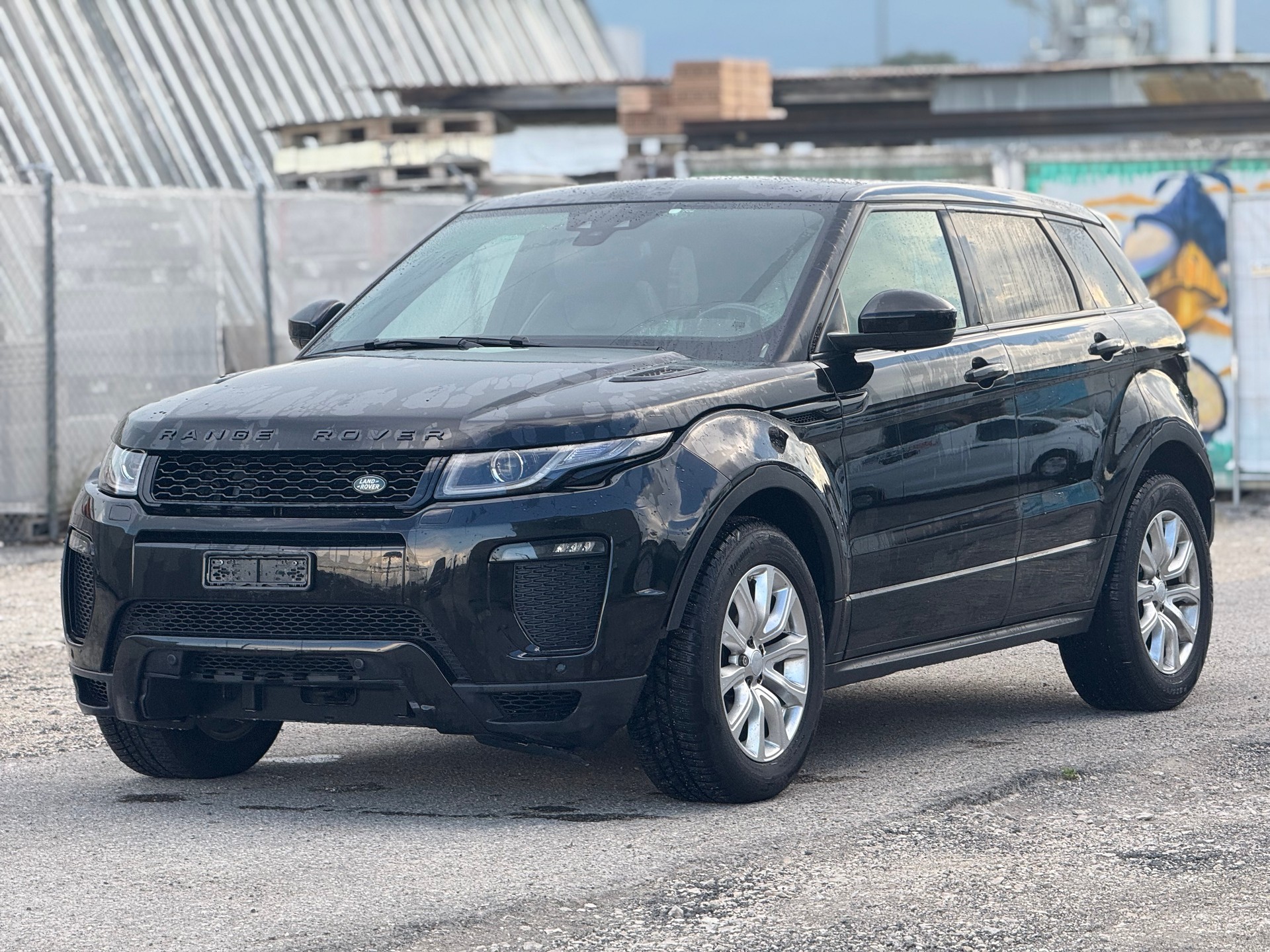 LAND ROVER Range Rover Evoque 2.0 TD4 HSE Dynamic AT9-image-0