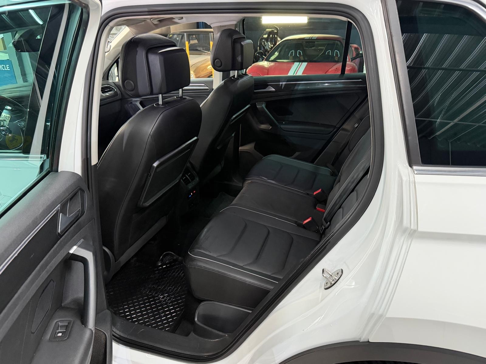 VW Tiguan 1.5TSI Evo Comfortline DSG-image-9