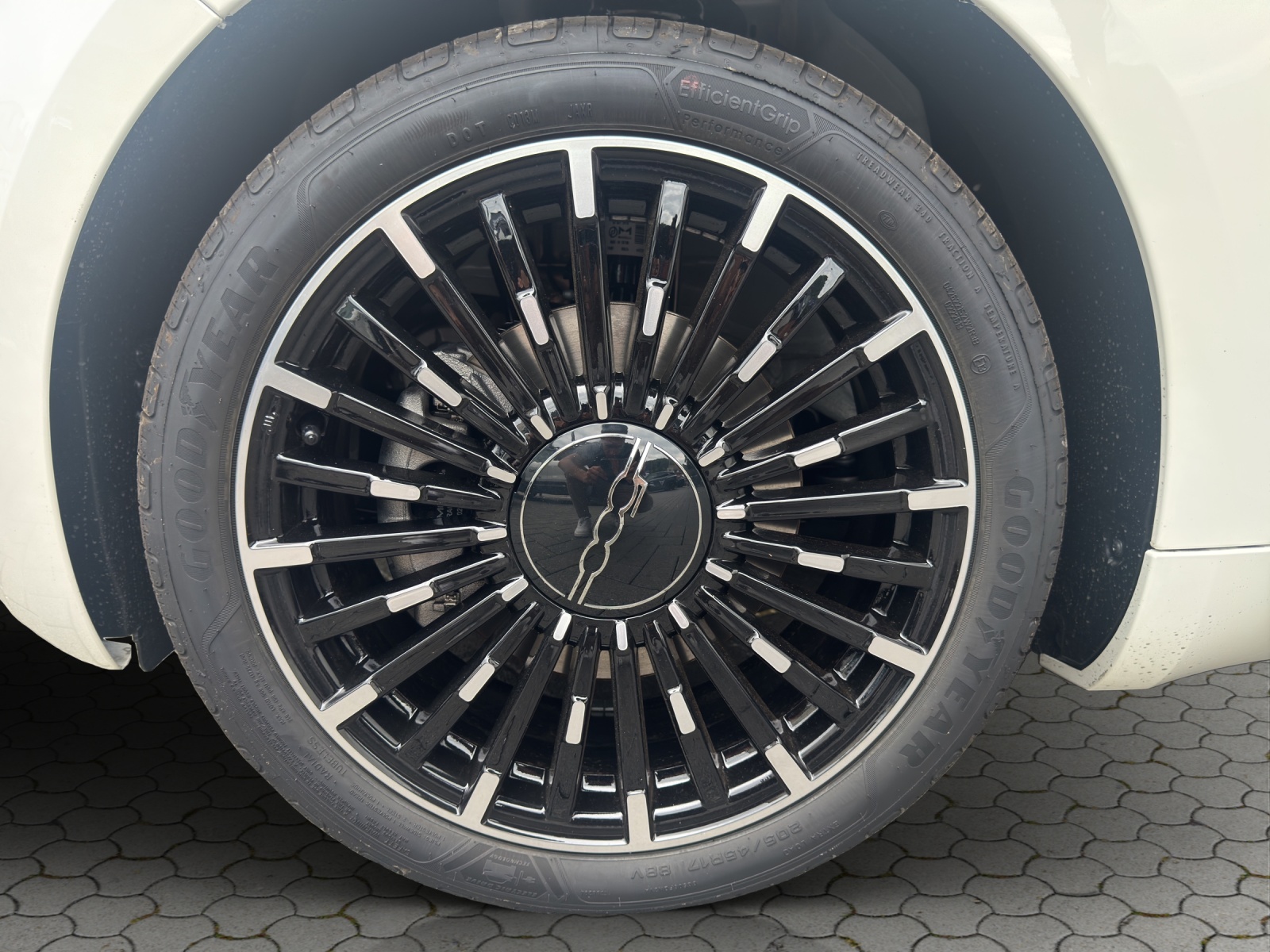 FIAT 500 1.0 FireFly MHD La Prima-image-15