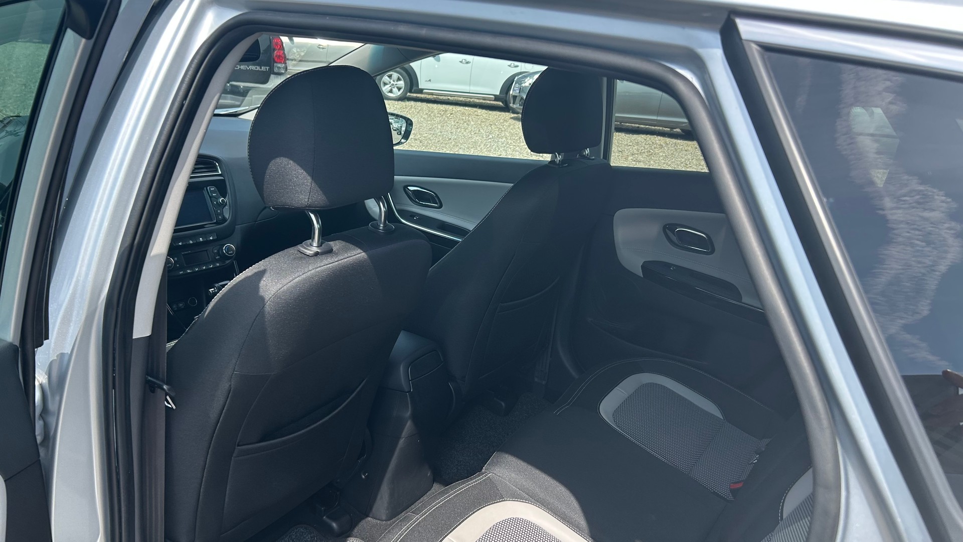 KIA Cee'd Sportswagon 1.6 CRDi Swiss Champion DCT-image-25