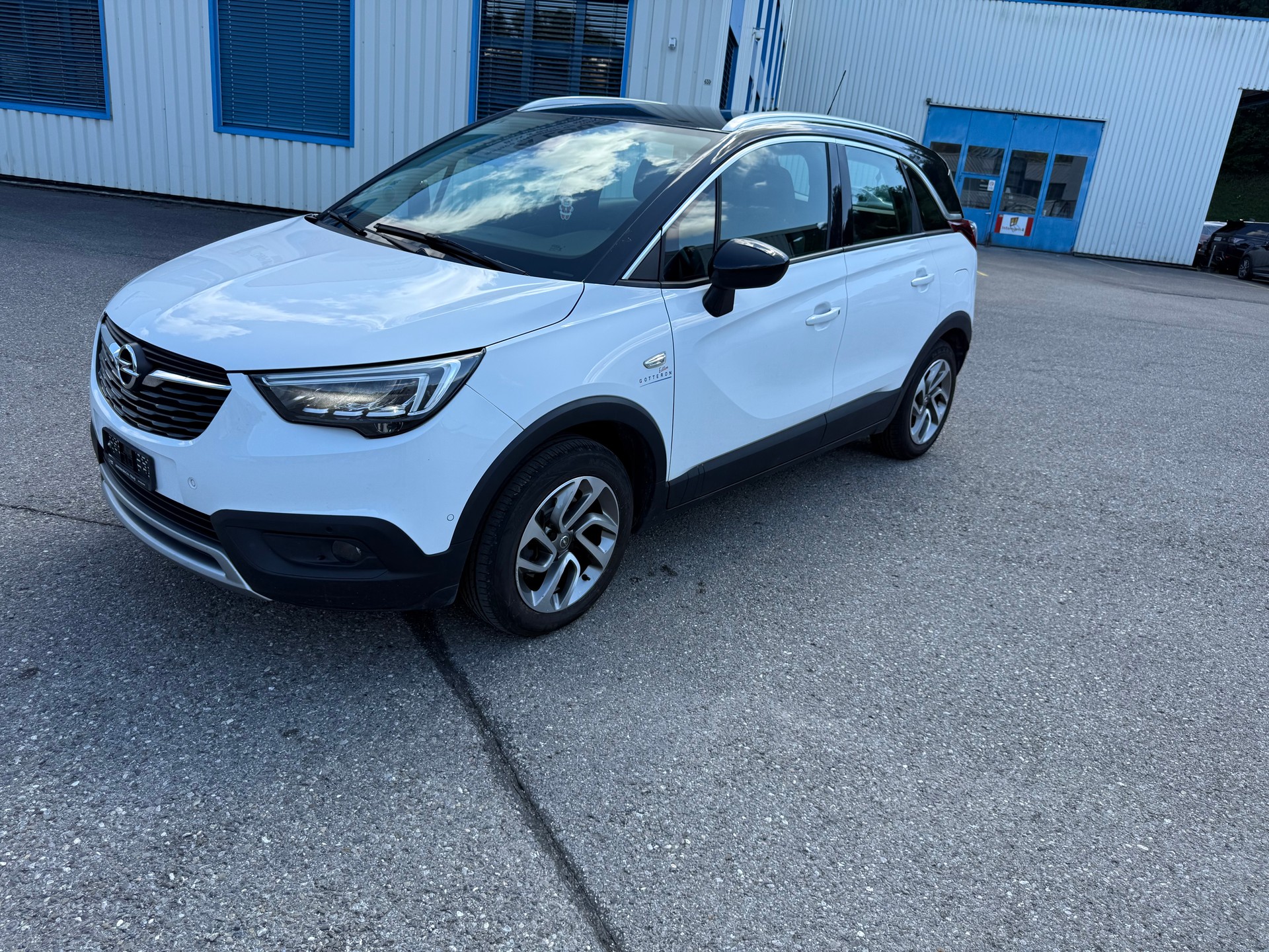 OPEL Crossland X 1.2i 120 Years Edition-image-0