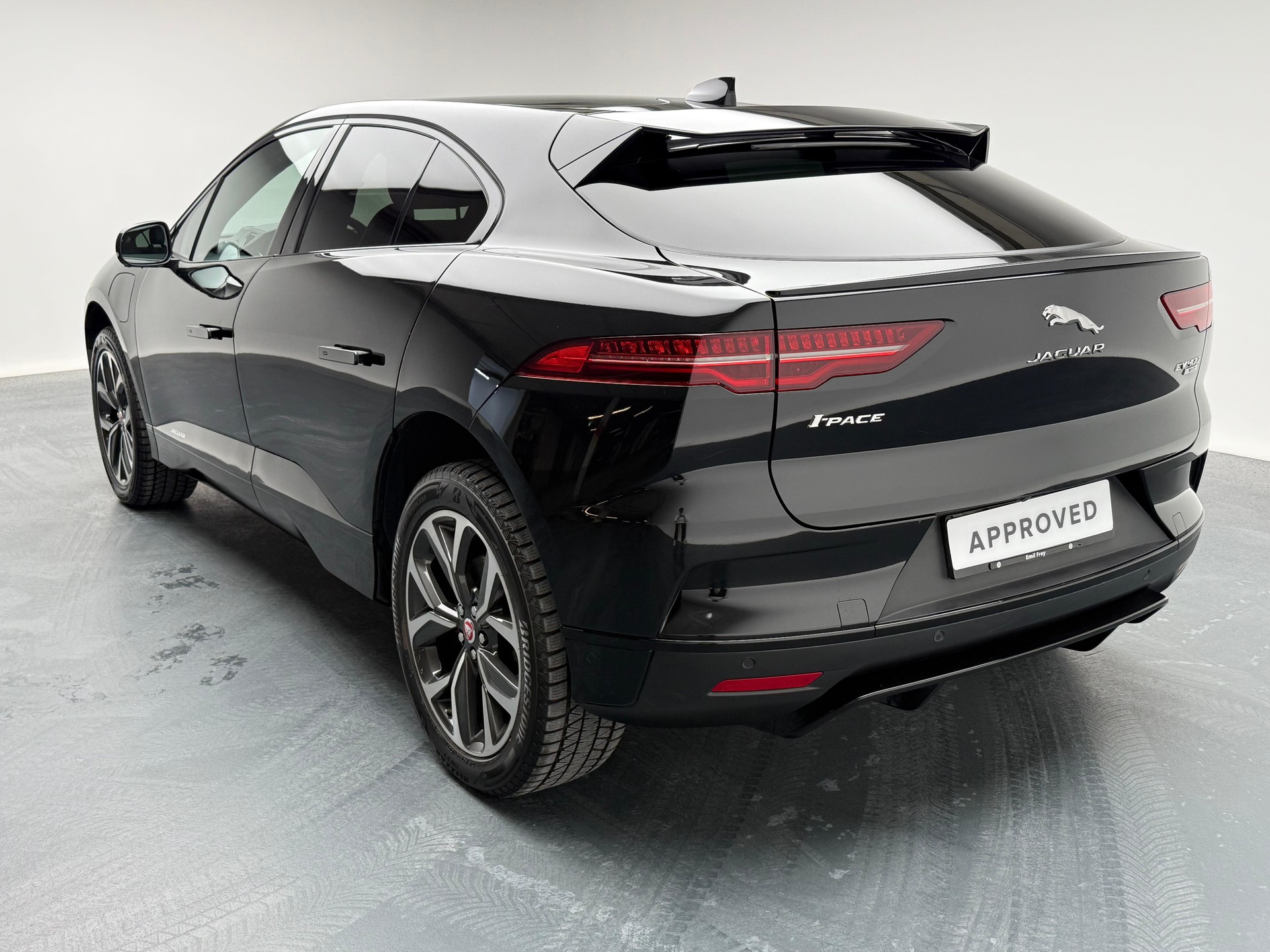 JAGUAR I-Pace EV400 HSE AWD-image-14