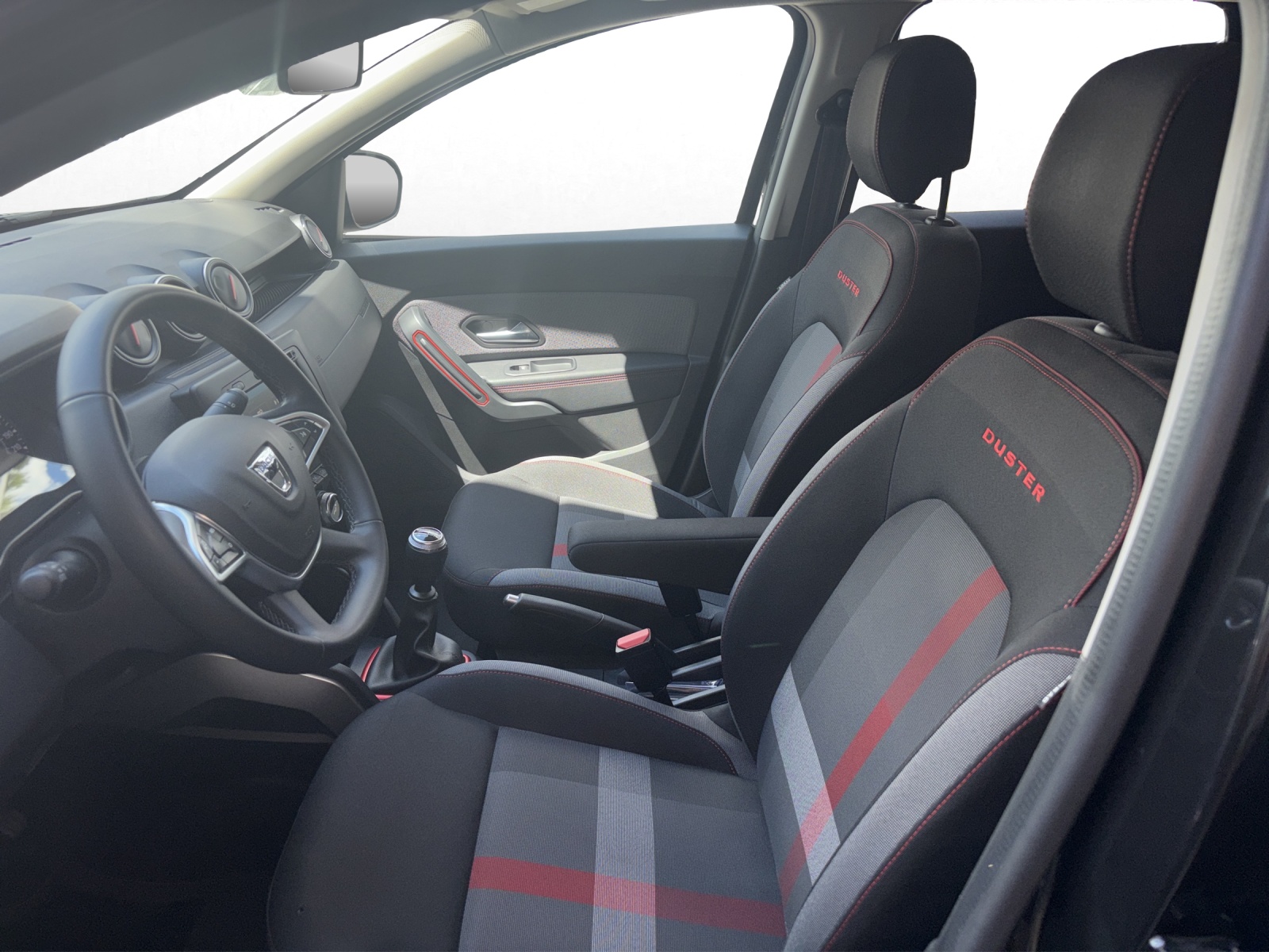 DACIA Duster 1.3 TCe 150 Prestige-image-9