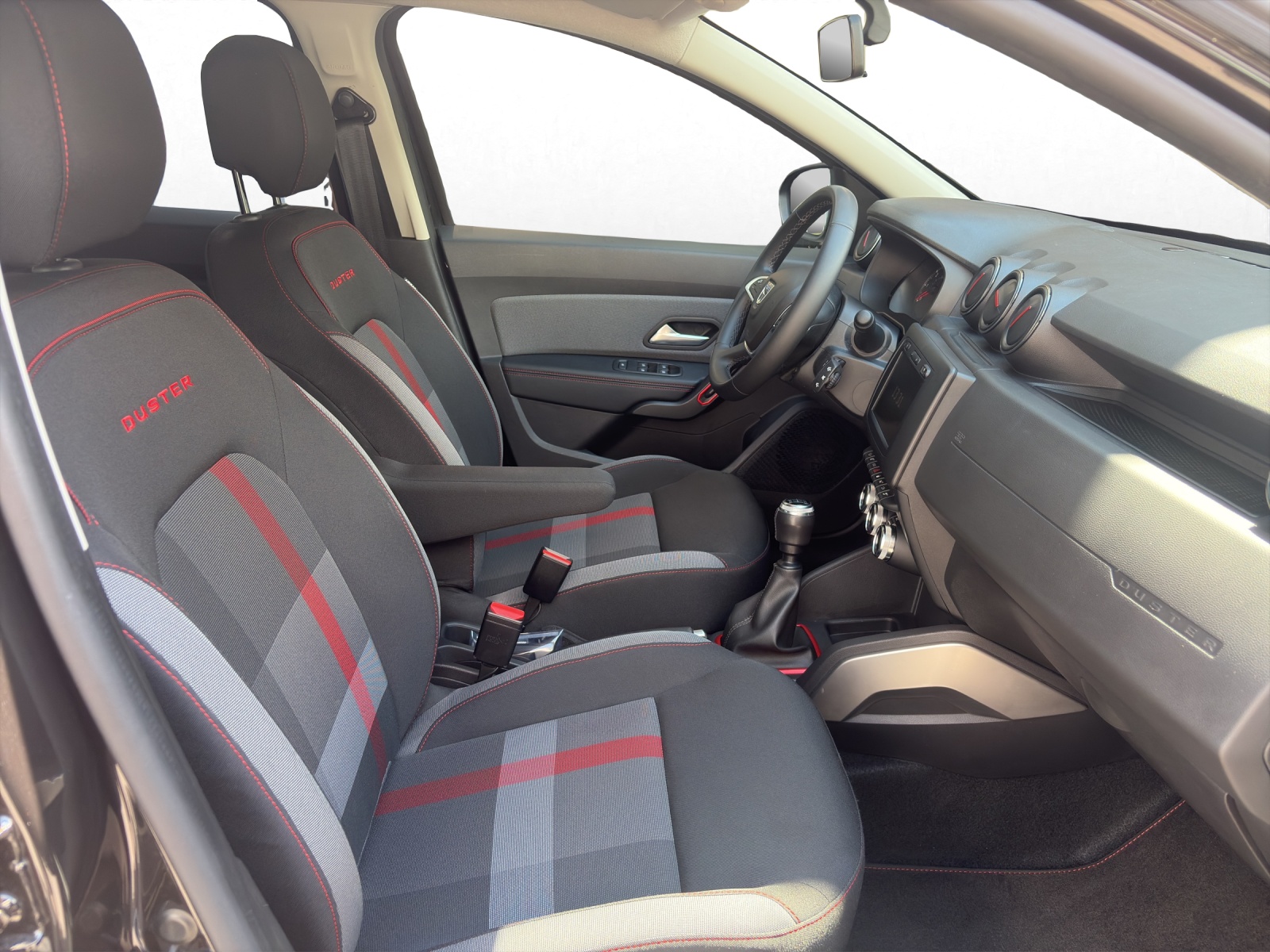 DACIA Duster 1.3 TCe 150 Prestige-image-15