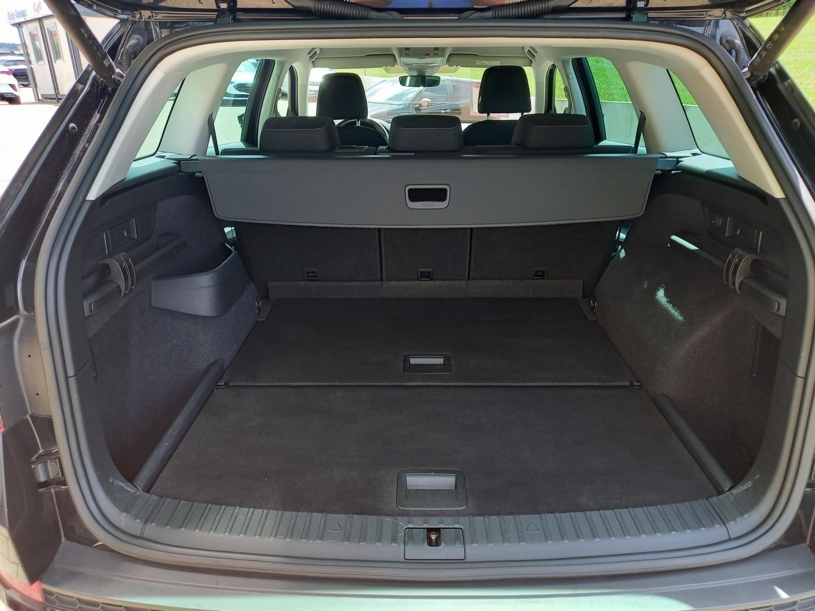SKODA Kodiaq 2.0 TDI CR Ambition 4x4 DSG-image-13