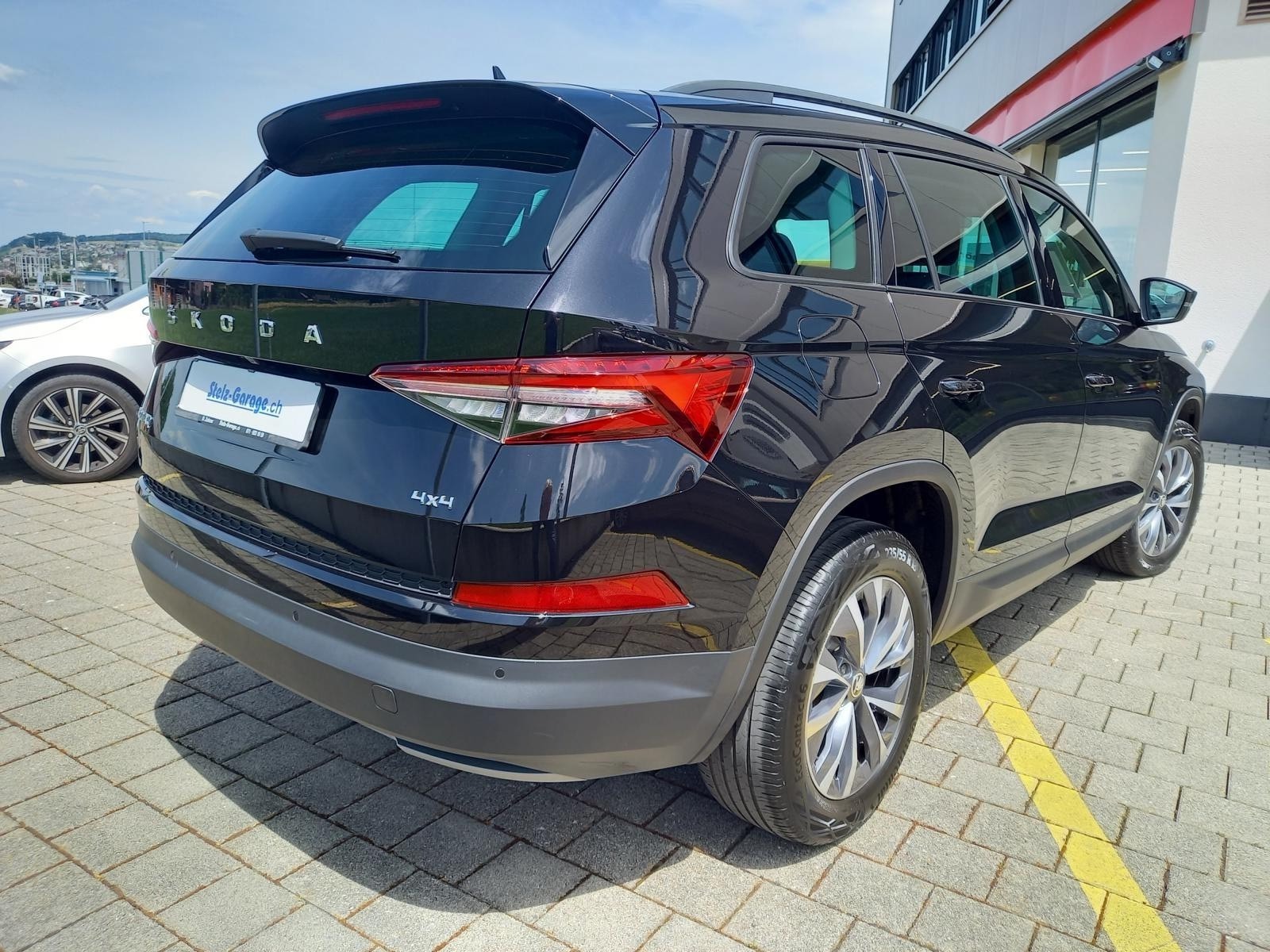 SKODA Kodiaq 2.0 TDI CR Ambition 4x4 DSG-image-1