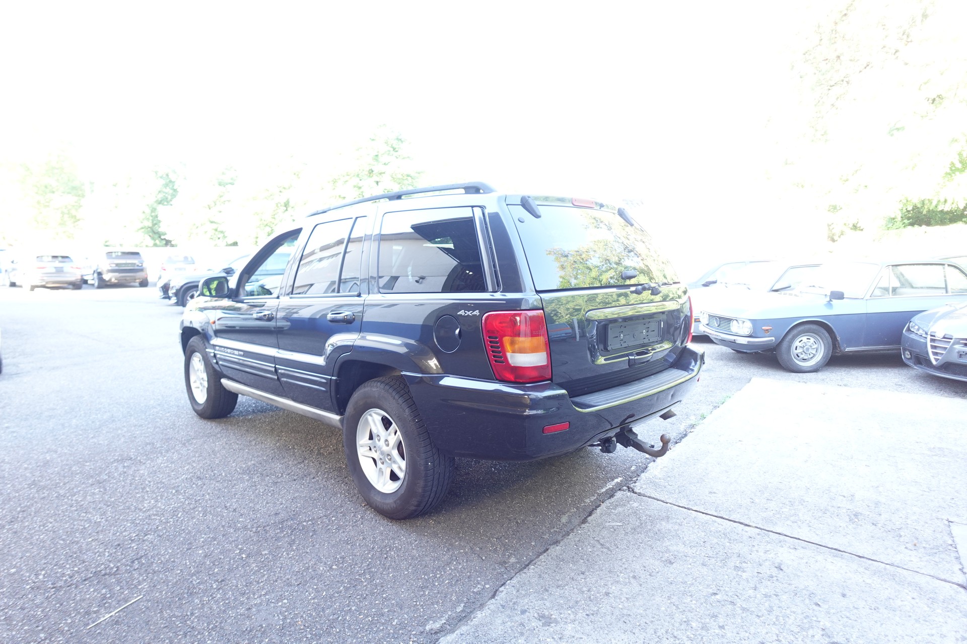 JEEP Grand Cherokee 4.7 Limited Automatic-image-2