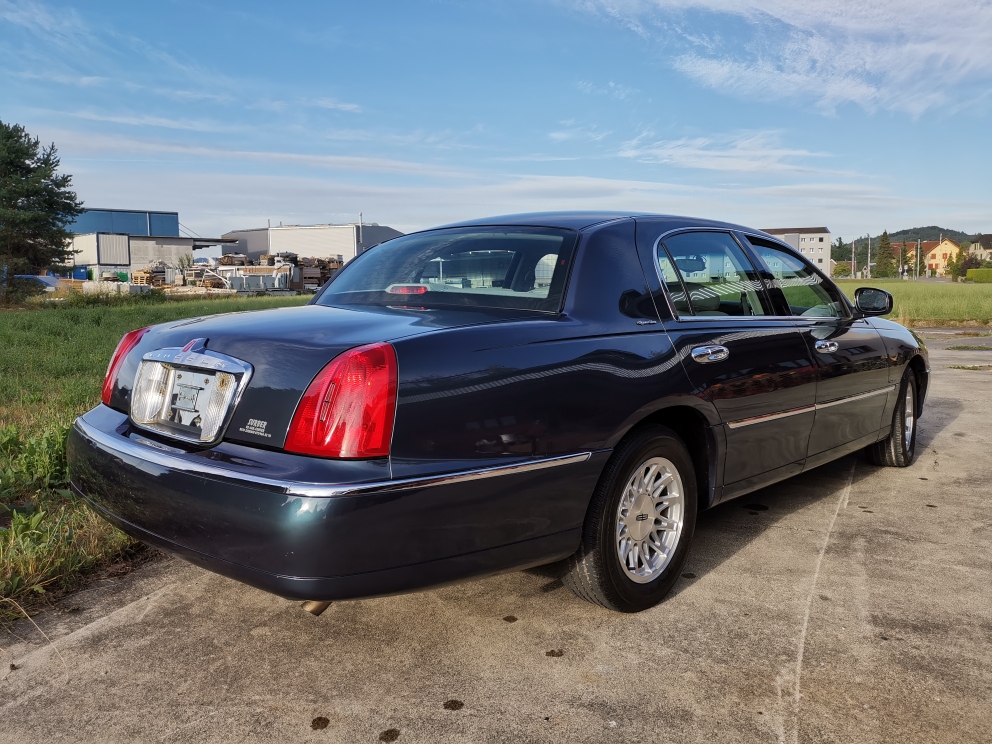 LINCOLN Signatur-image-5