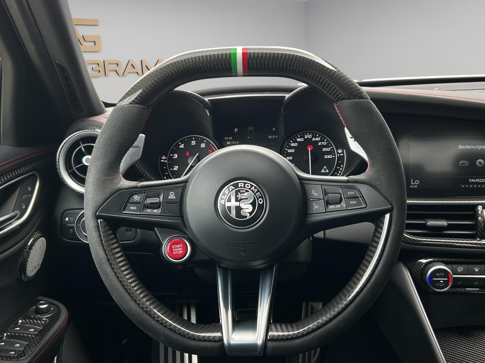 ALFA ROMEO Giulia 2.9 V6 Quadrifoglio Automatic-image-14