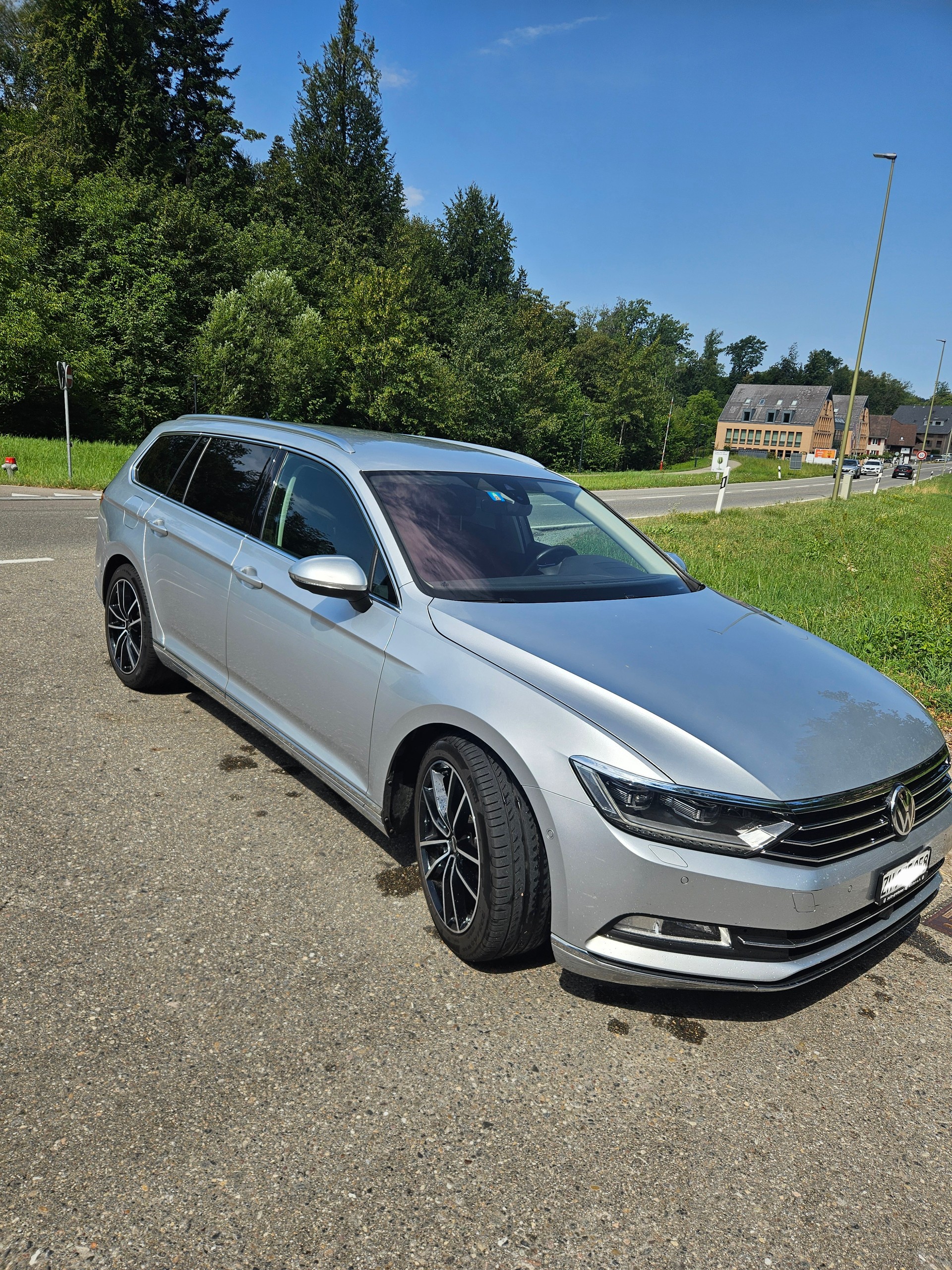 VW 2.0 TSI Highline | frisch ab MFK | DSG | 360°Kamera | ACC | DCC | Matrix LED-image-4