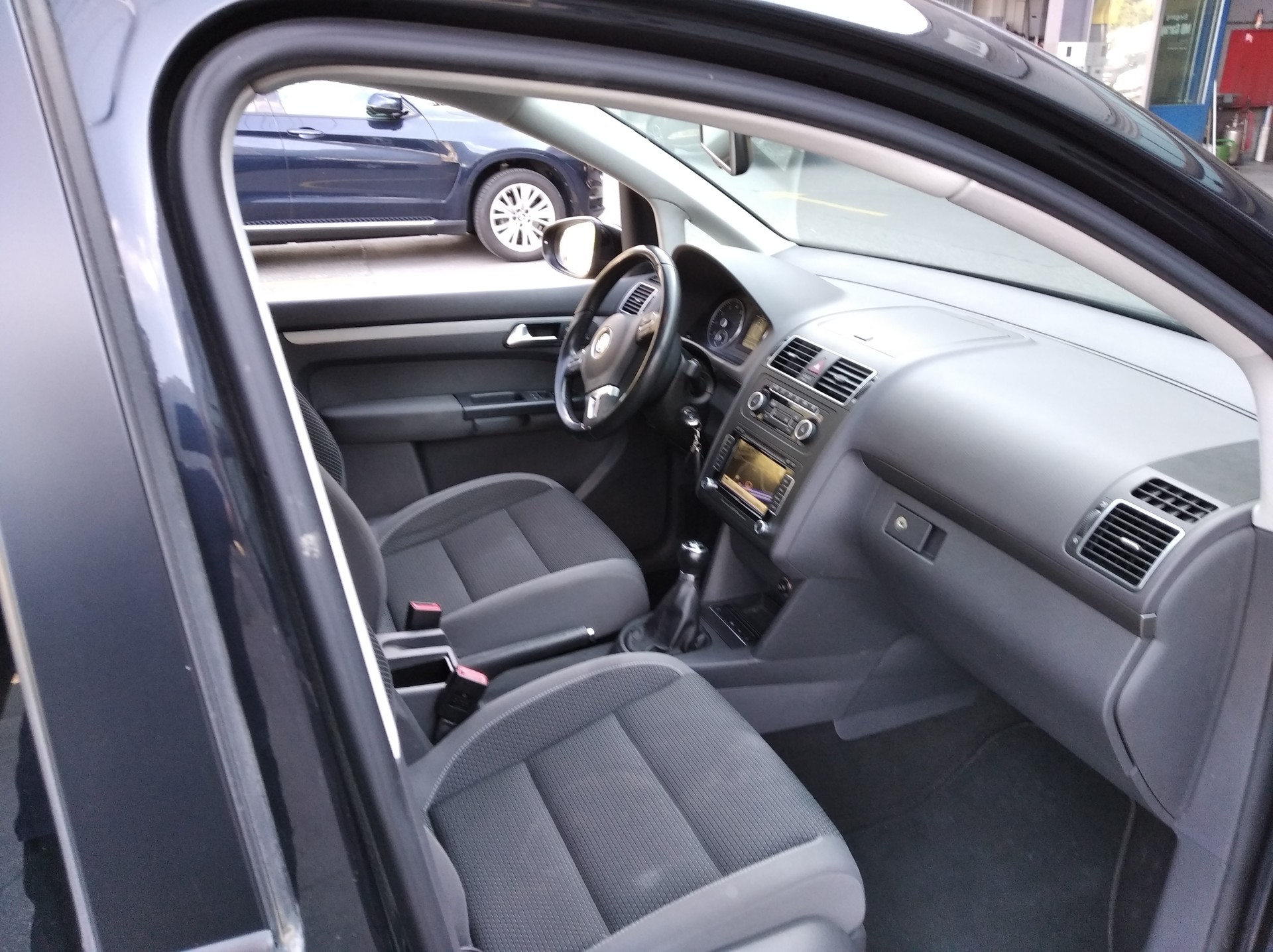 VW Touran 1.4 TSI Comfortline-image-6