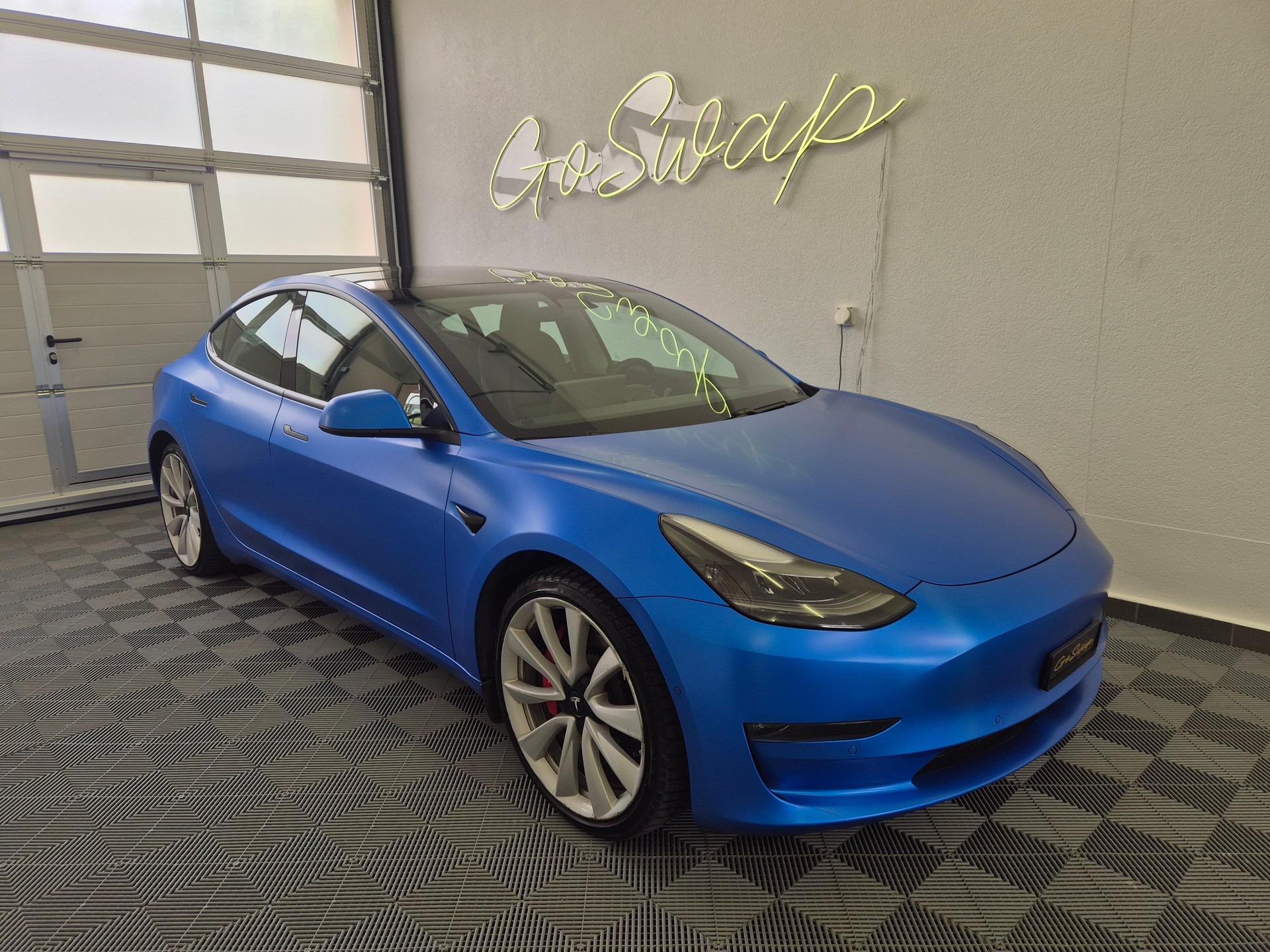TESLA Model 3 Performance Dual Motor AWD-image-5