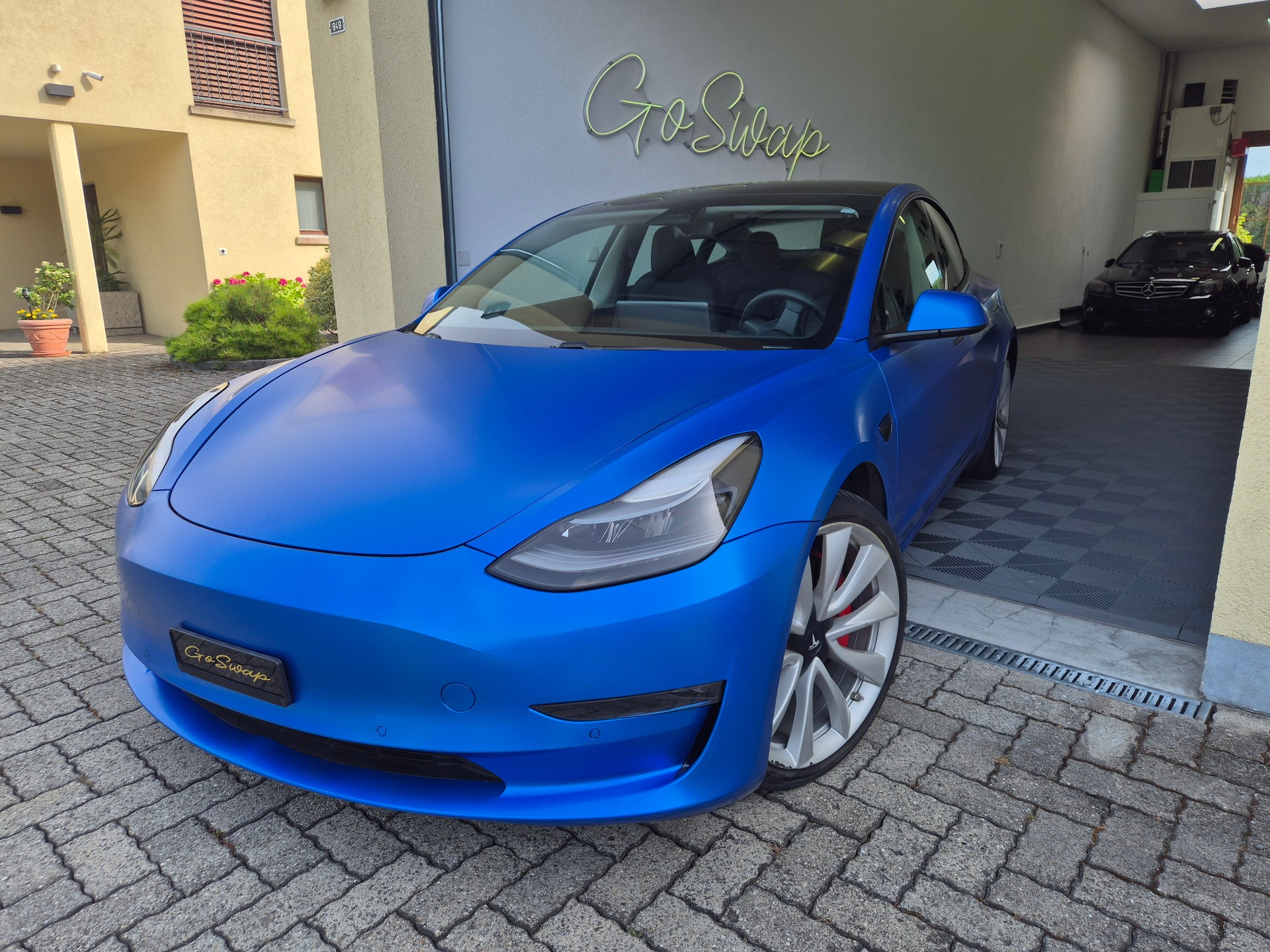 TESLA Model 3 Performance Dual Motor AWD-image-0