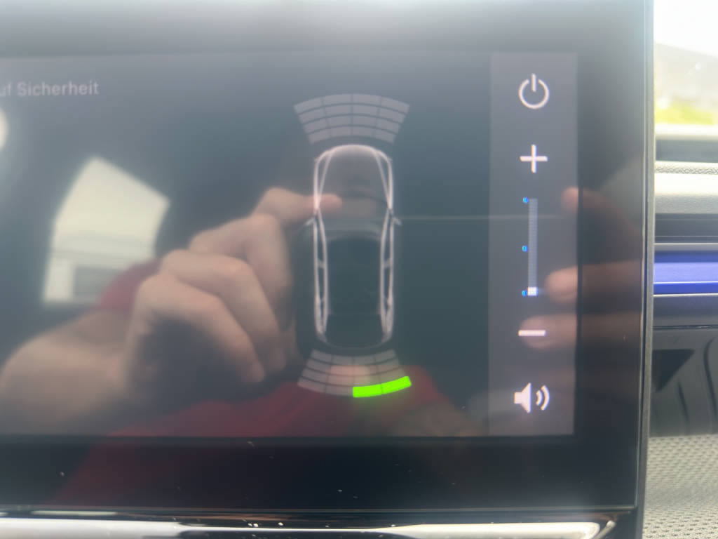 CITROEN C3 1.2 Hybrid Plus-image-13