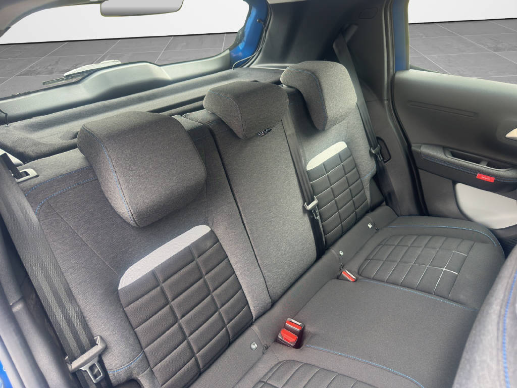 CITROEN C3 1.2 Hybrid Plus-image-10