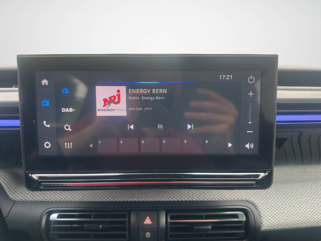 CITROEN C3 1.2 Hybrid Plus-image-14
