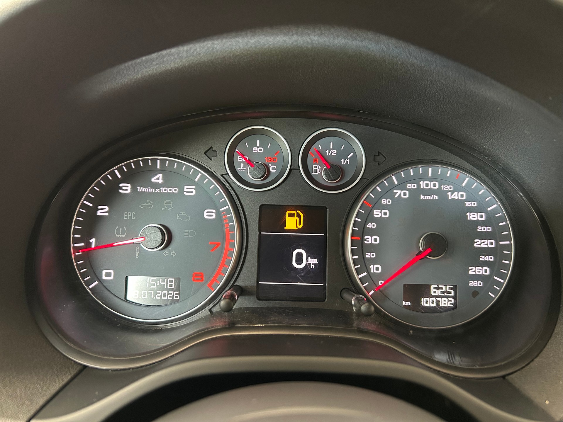 AUDI A3 Cabriolet 1.8 TFSI Ambition-image-7
