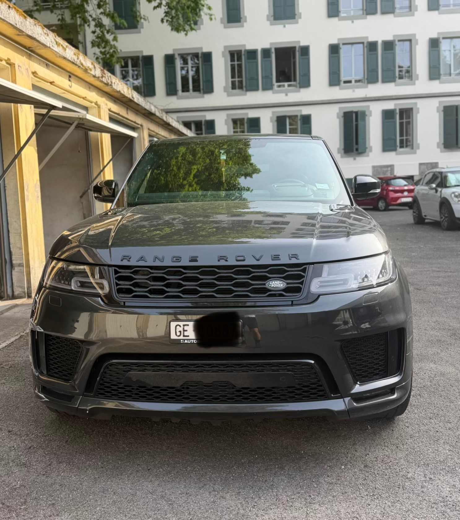 LAND ROVER 3.0 V6 SC HSE-image-3