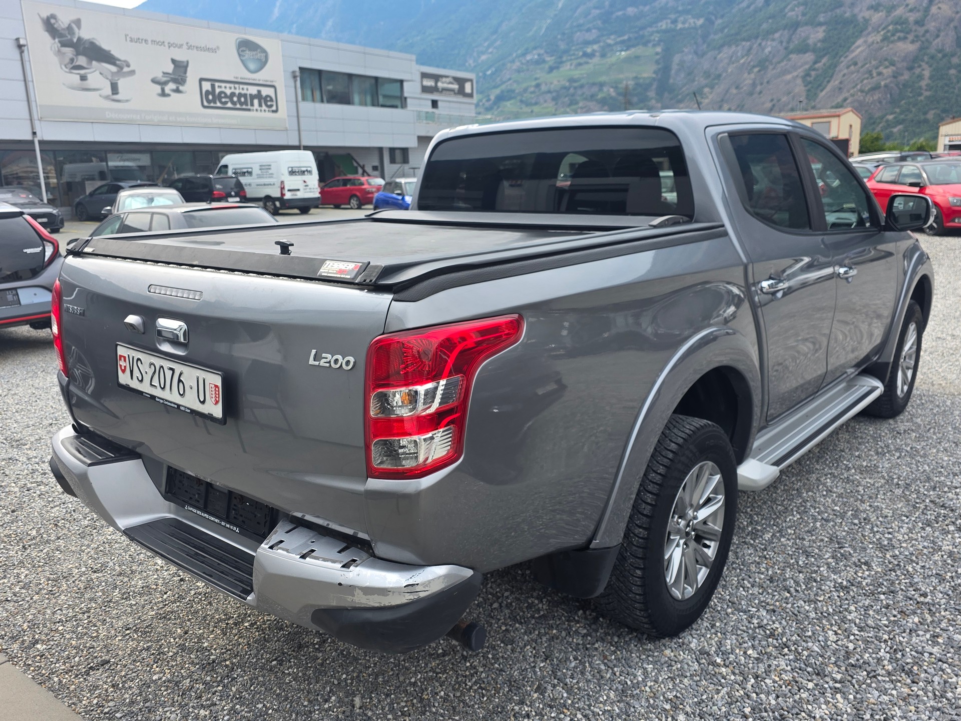 MITSUBISHI L 200 2.4 Diamond Double Cab A-image-3