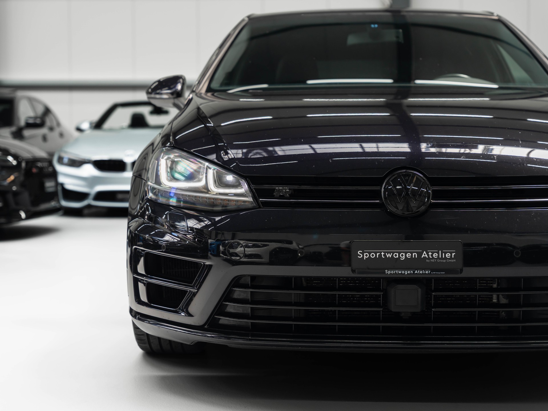 VW Golf 2.0 TSI R 4Motion DSG-image-13