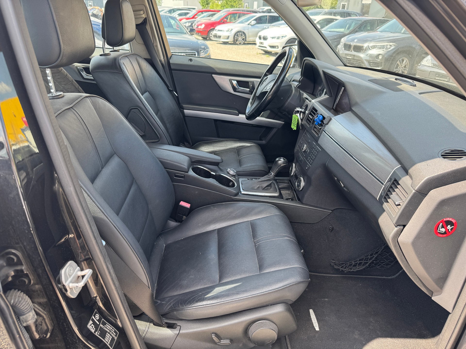 MERCEDES-BENZ GLK 300-image-9