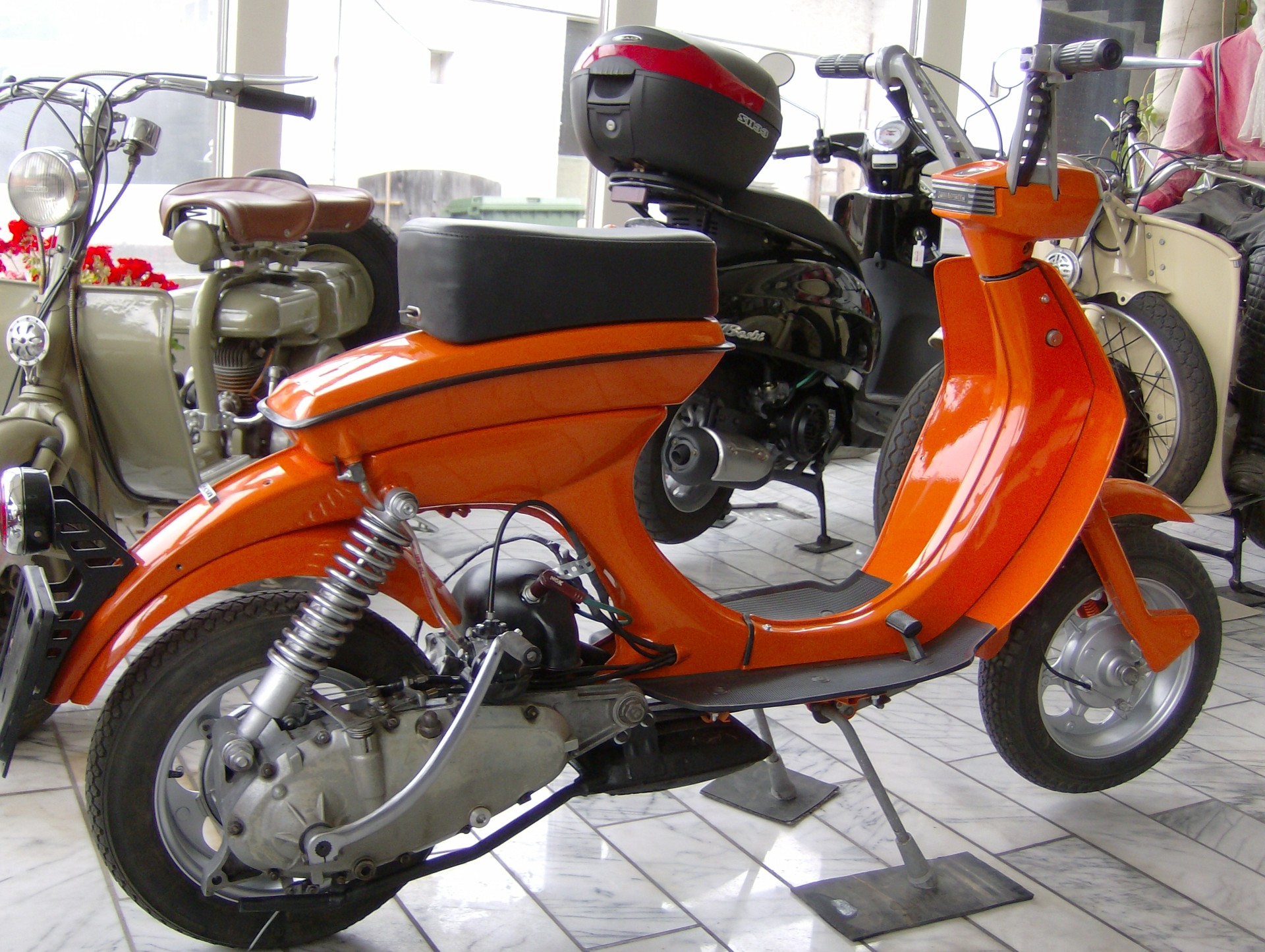 LAMBRETTA Luna-image-3