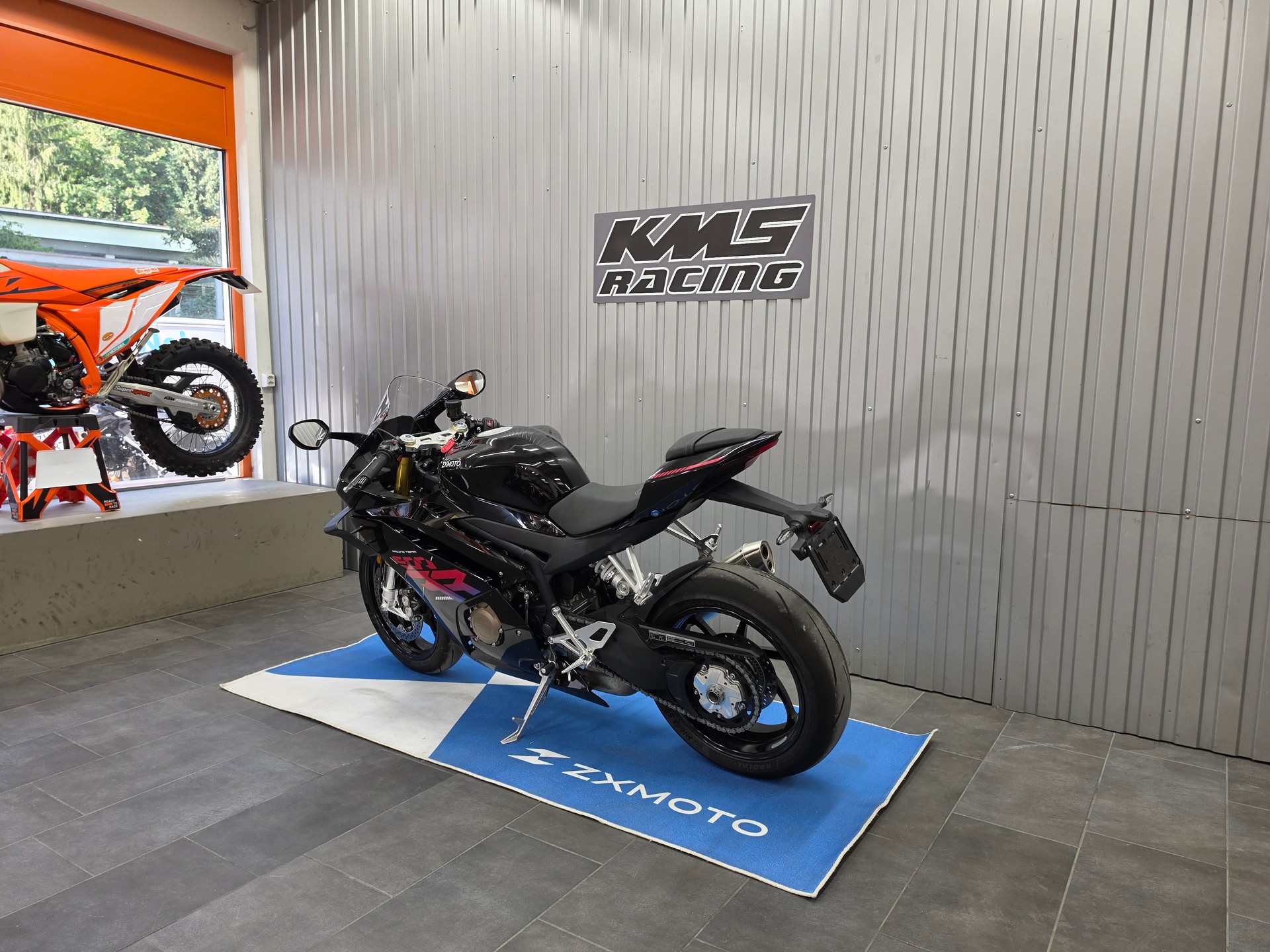 ZXMOTO 500 RR-showroom-element-2