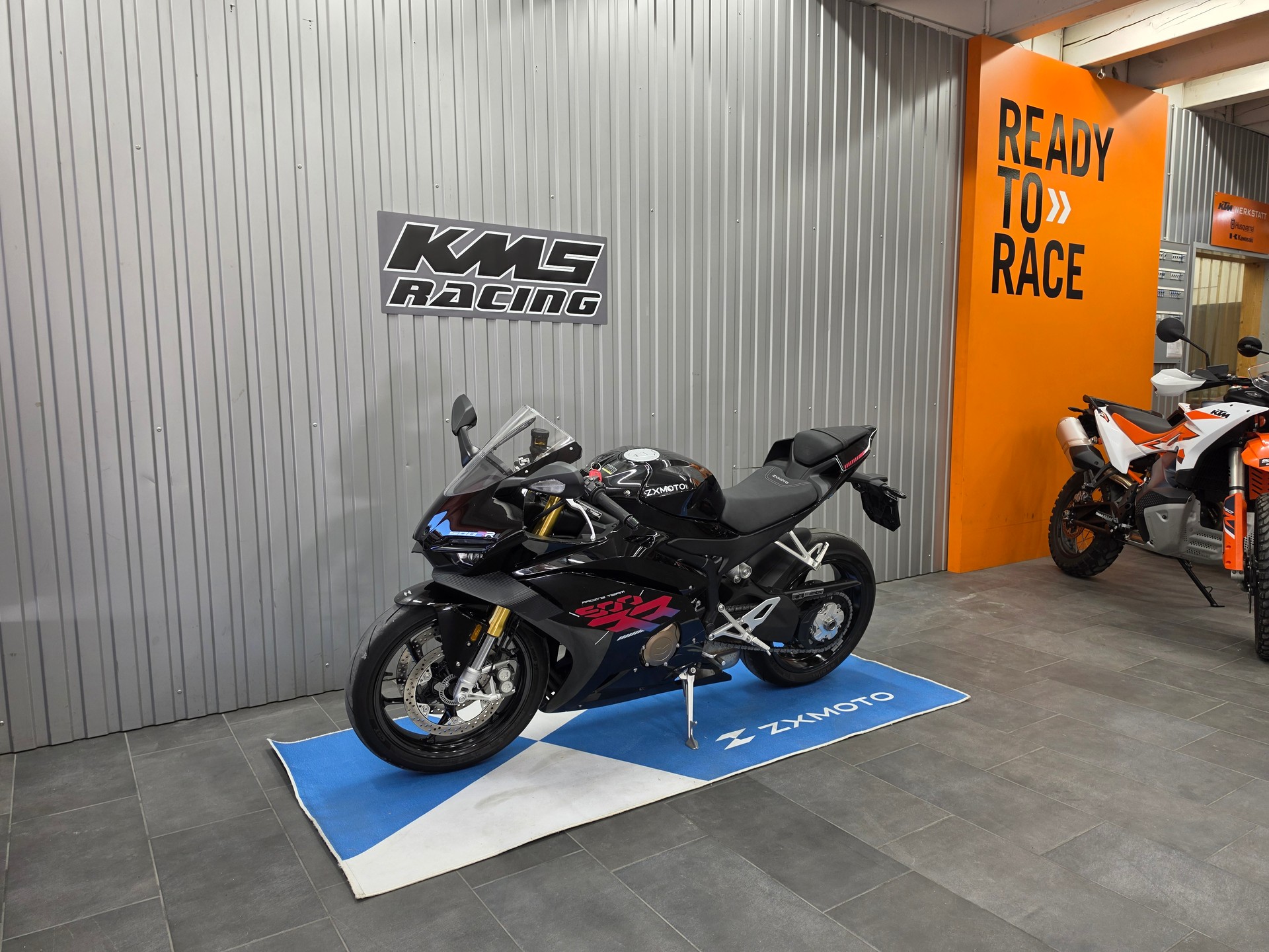 ZXMOTO 500 RR-showroom-element-3