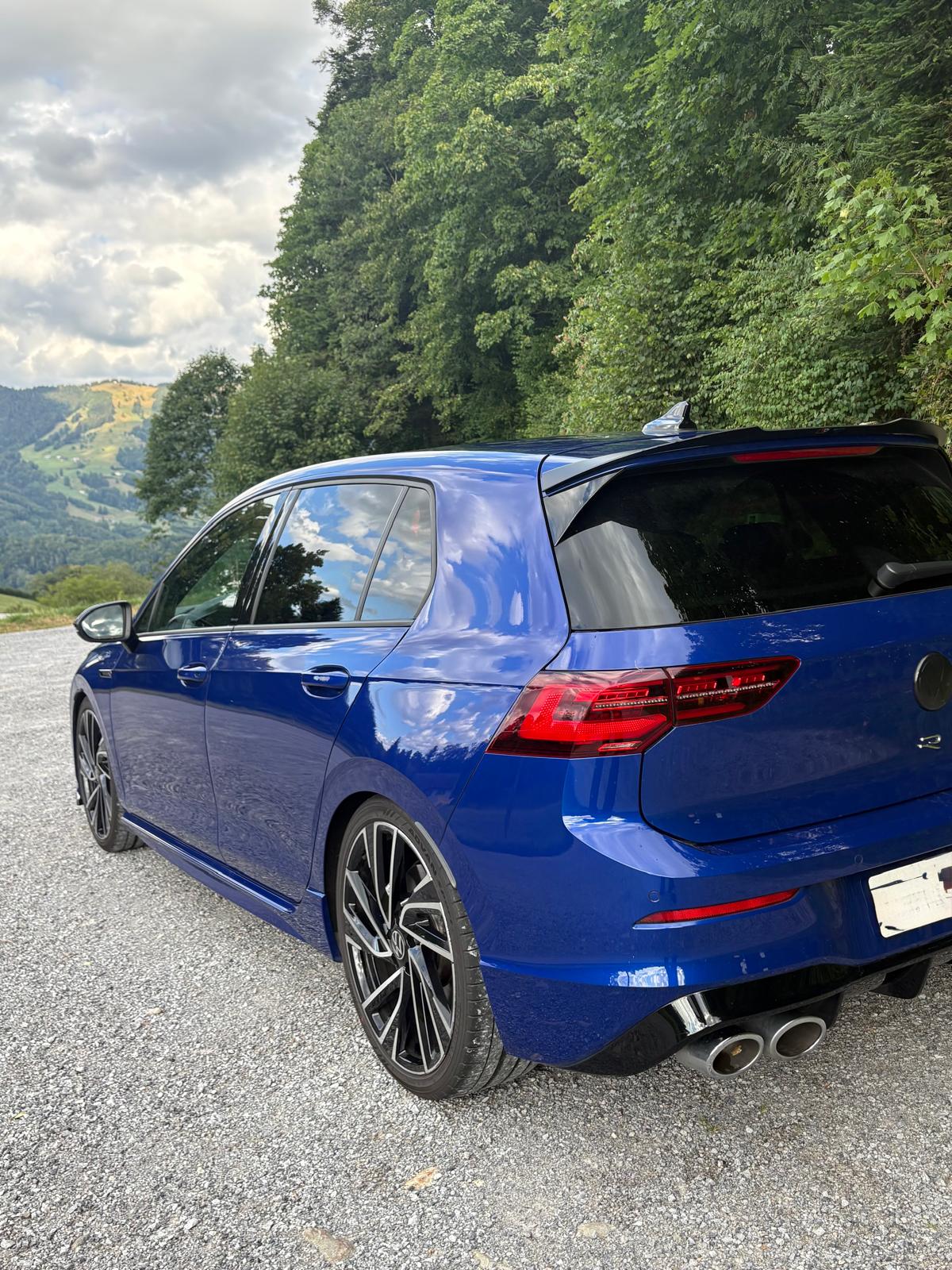 VW 2.0 TSI R DSG 4motion-image-0