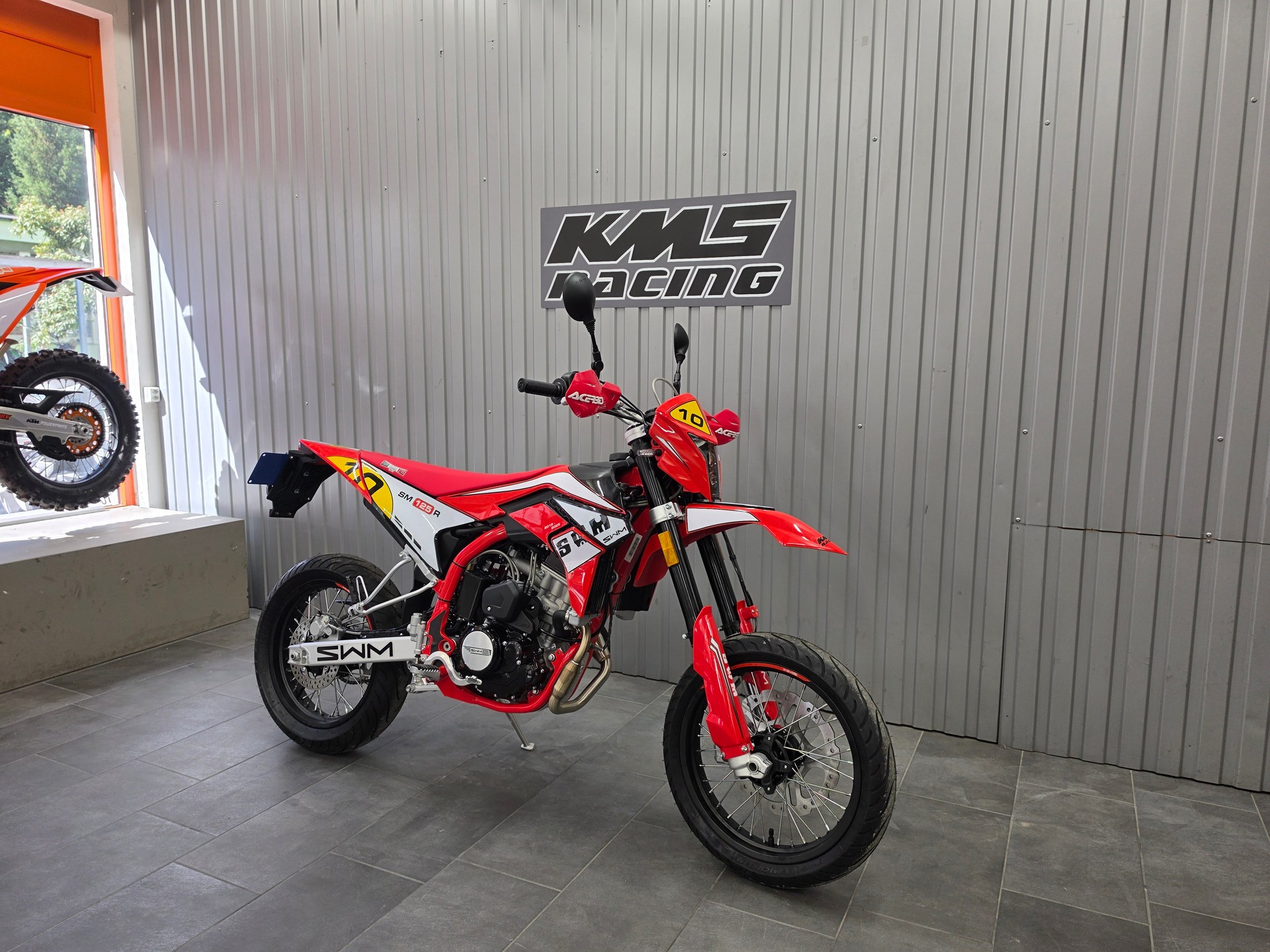 SWM SM 125 R Reborn-image-6