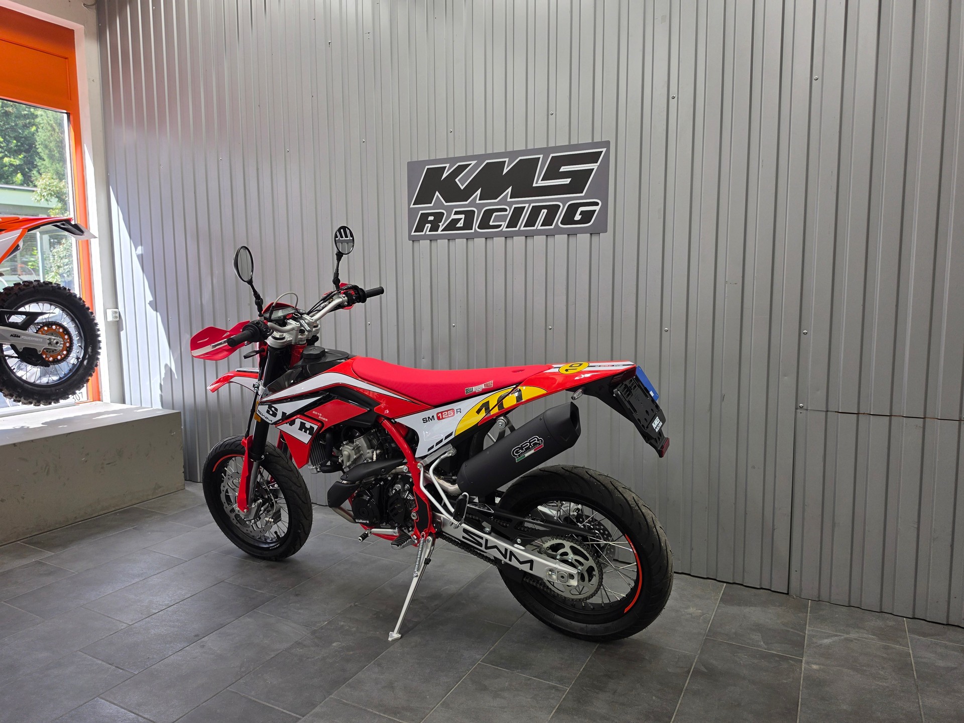SWM SM 125 R Reborn-showroom-element-2