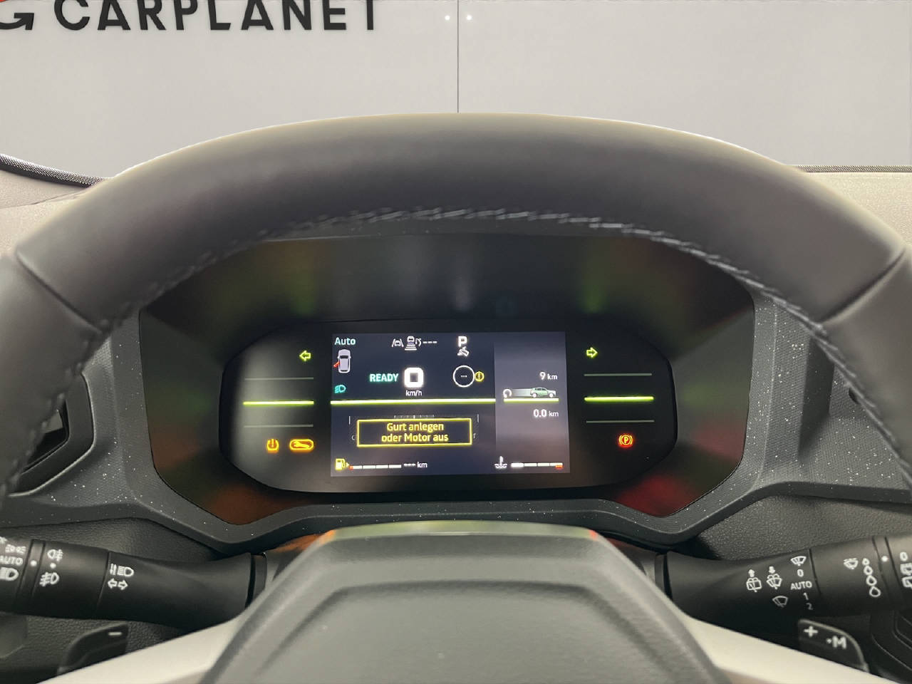 DACIA Duster 1.2 Hybrid Journey 4WD-image-10