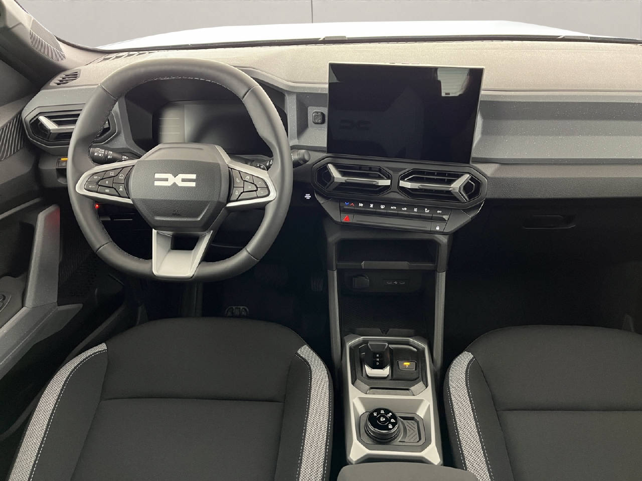 DACIA Duster 1.2 Hybrid Journey 4WD-image-8