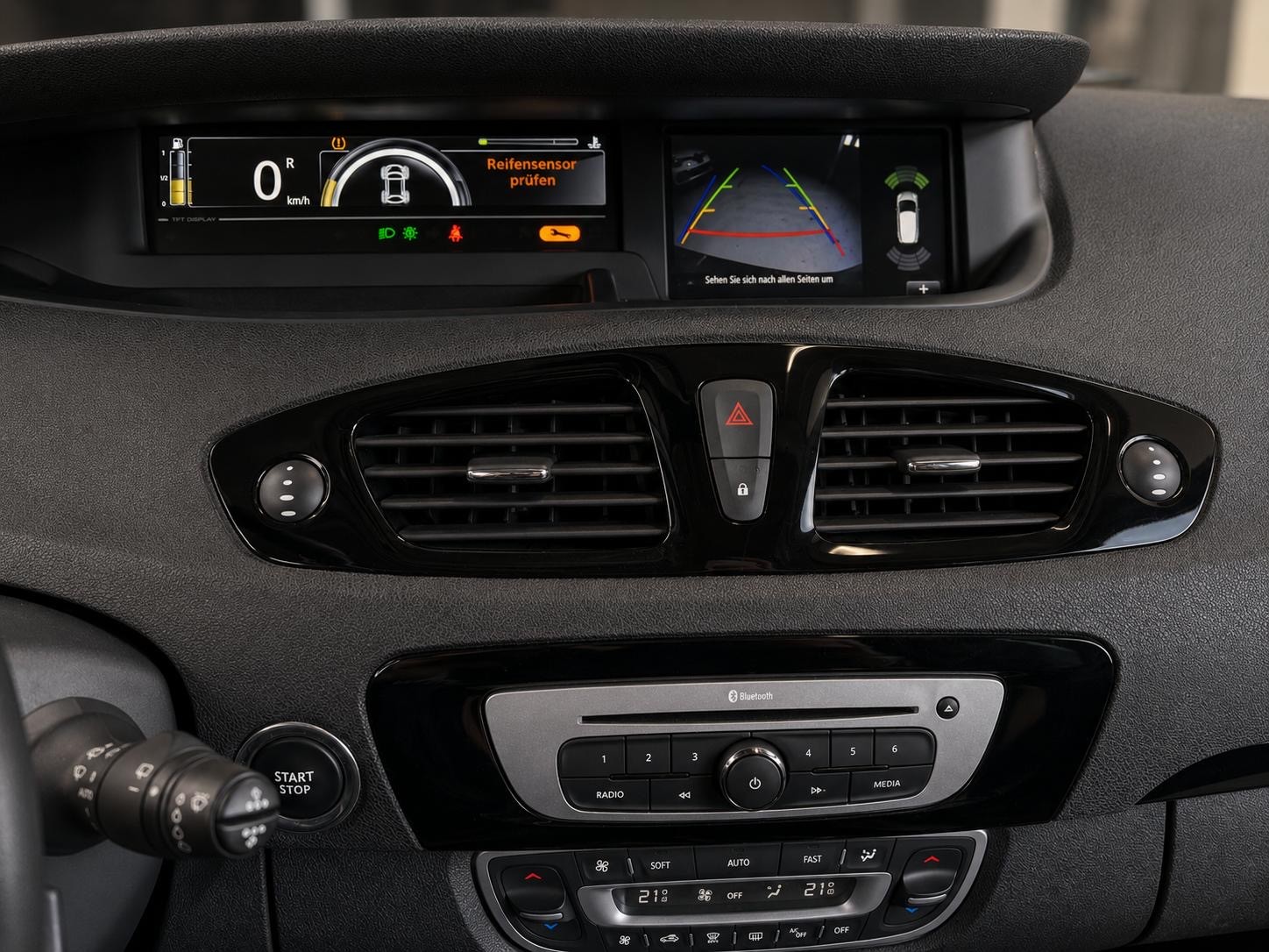 RENAULT Grand Scénic 1.5 dCi 7 Plätze, Anhängerkupplung-image-12
