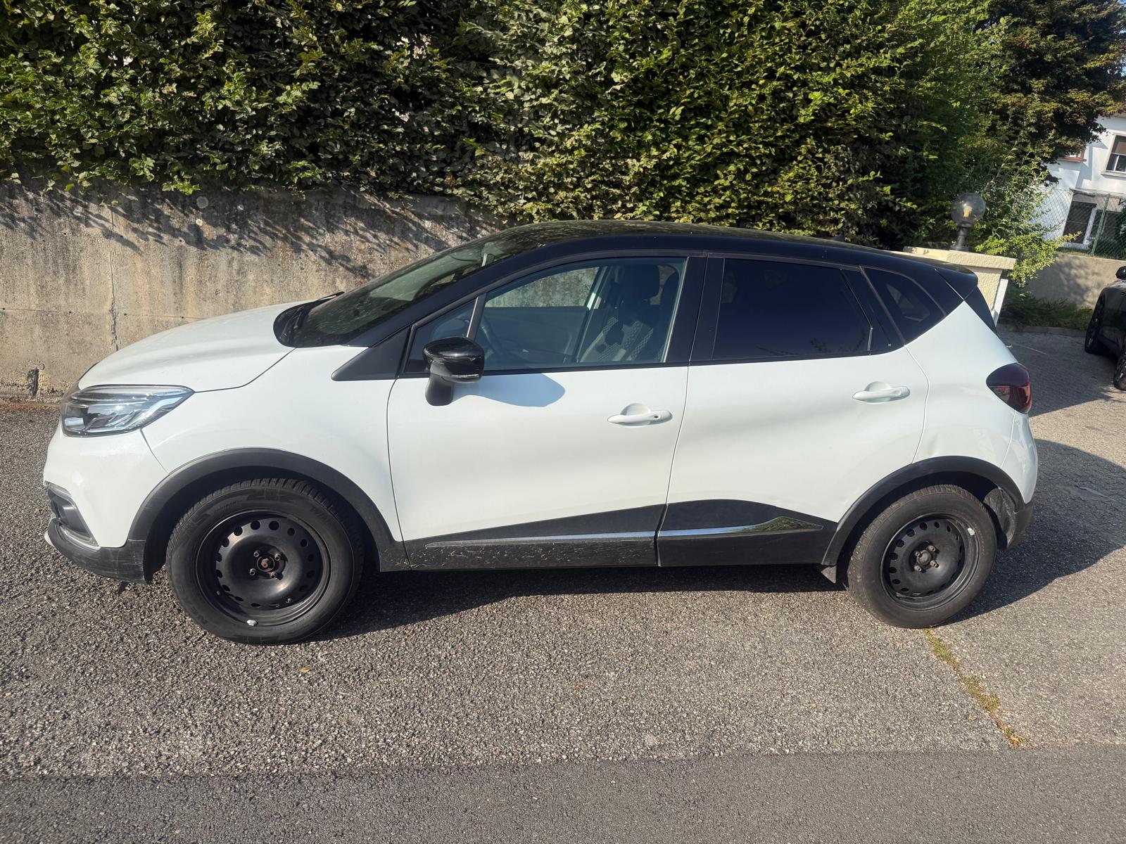 RENAULT Captur 1.2 TCe Intens EDC S/S-image-2
