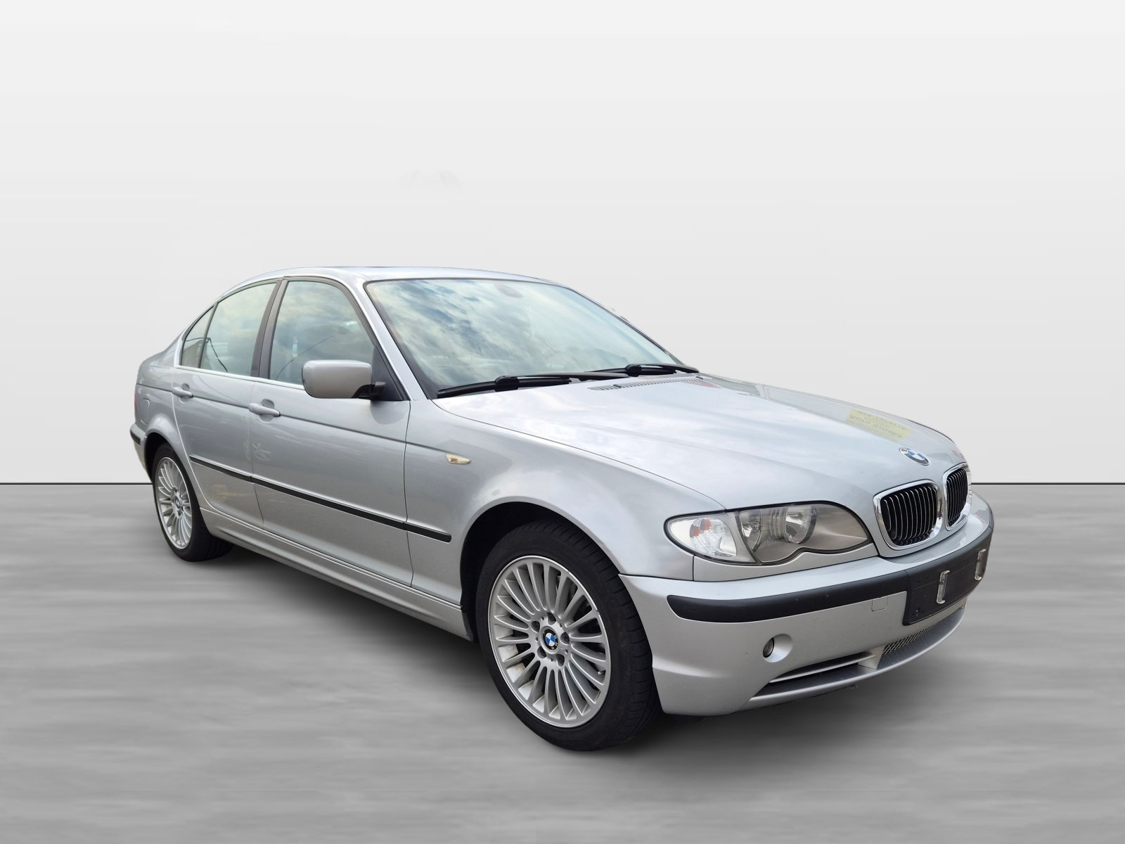 BMW 330xi-image-0