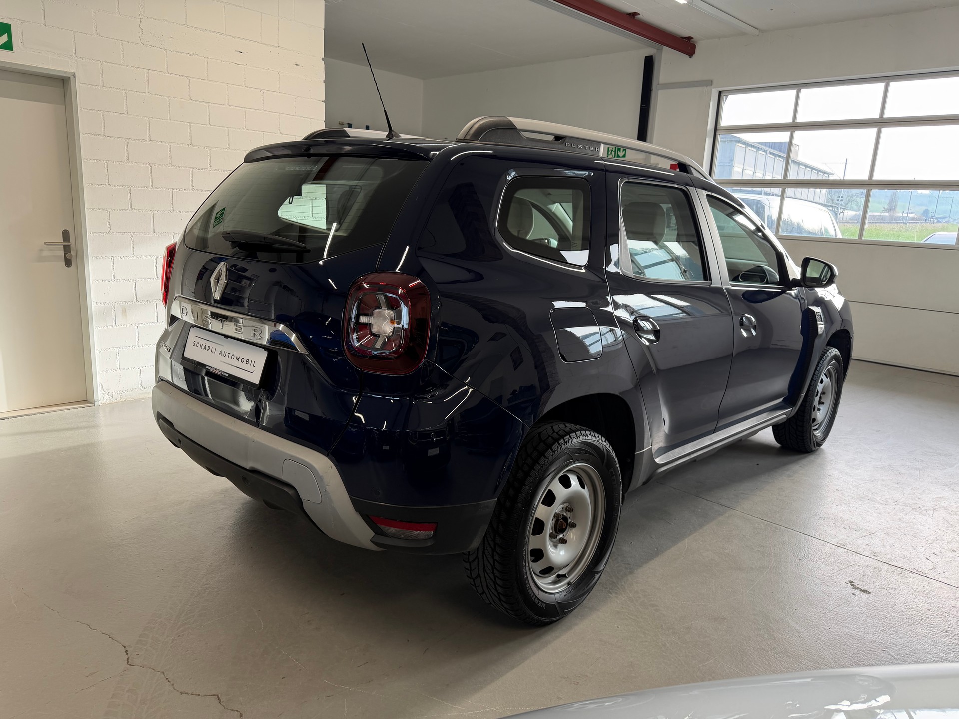 RENAULT Duster 4x4 Automatik-image-5