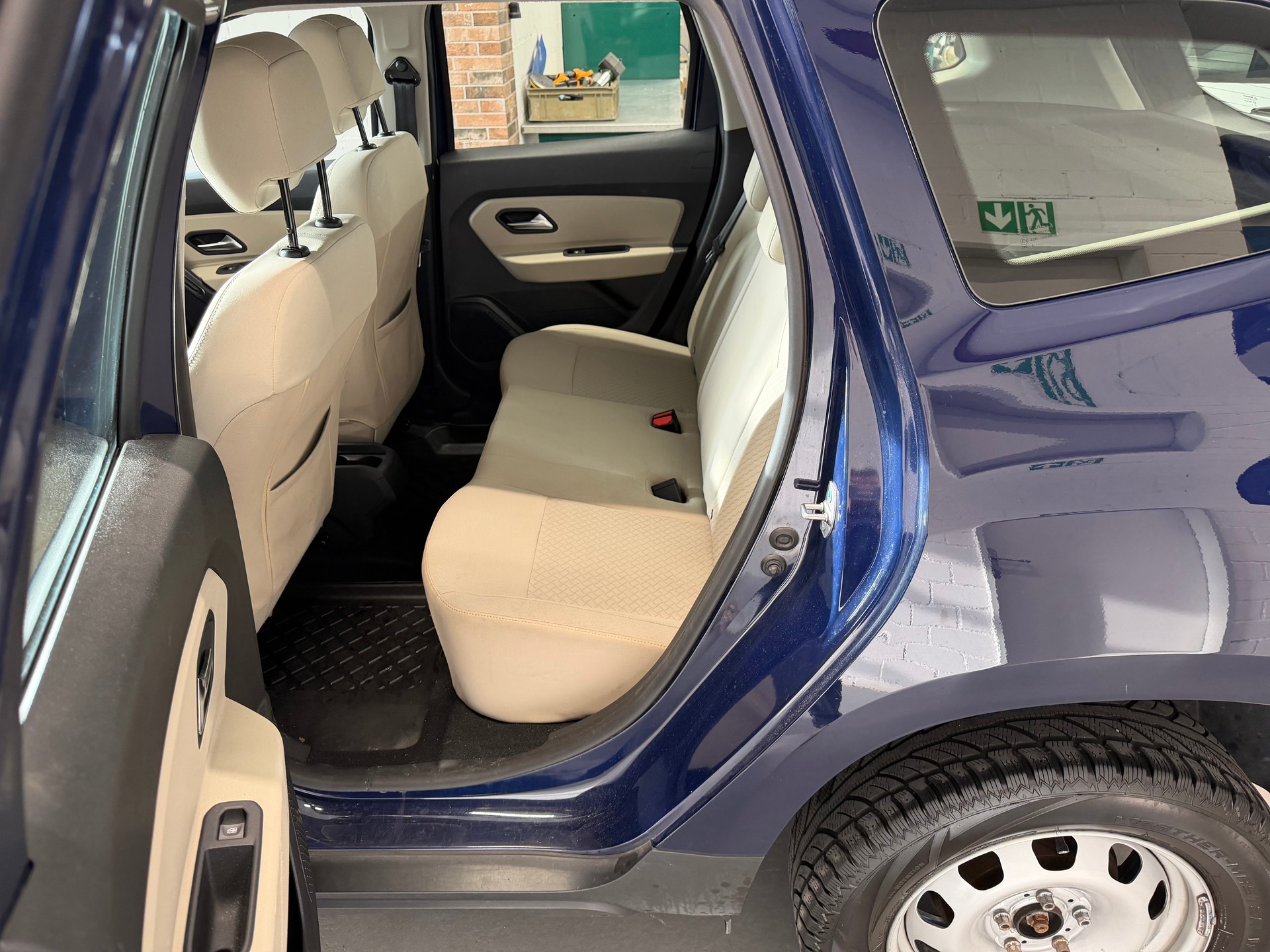 RENAULT Duster 4x4 Automatik-image-11
