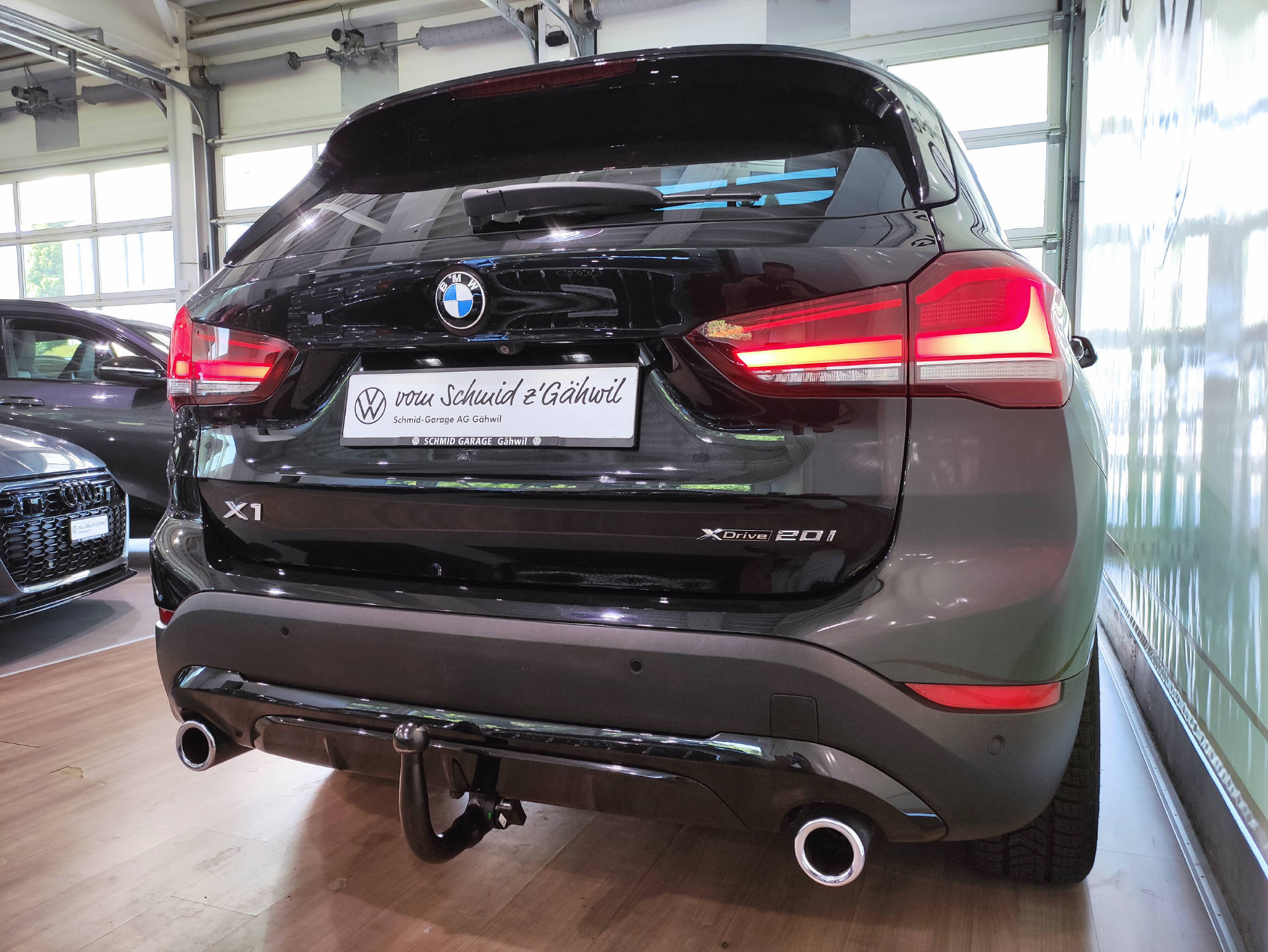 BMW X1 20i xDrive Sportline-image-14