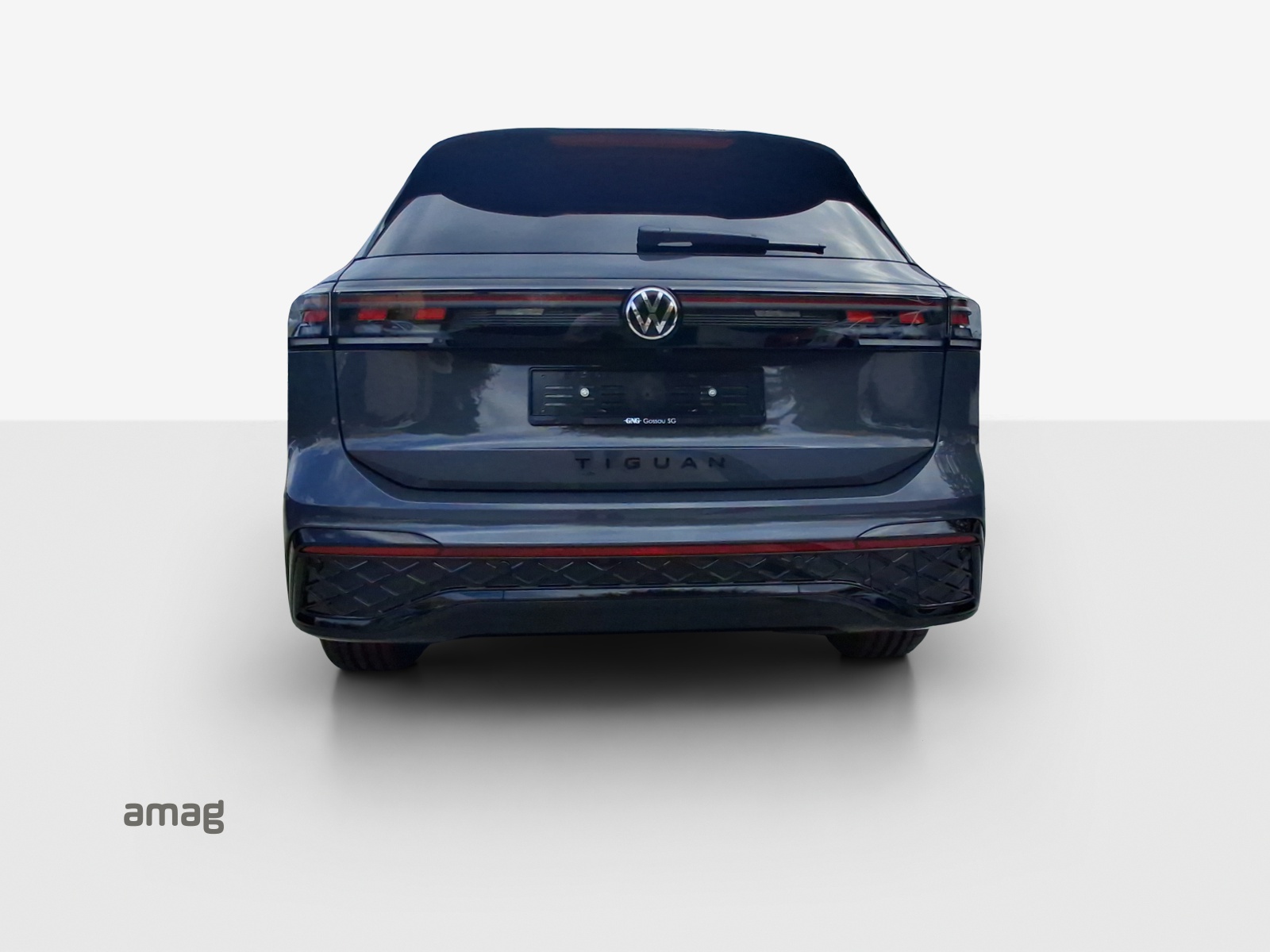 VW Tiguan 2.0 TSI DSG R-Line Plus 4Motion-image-3
