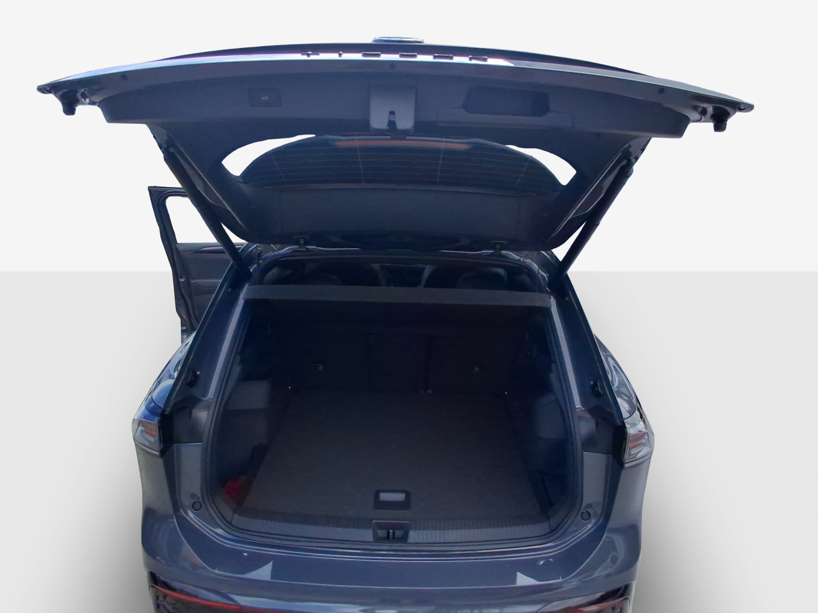 VW Tiguan 2.0 TSI DSG R-Line Plus 4Motion-image-12