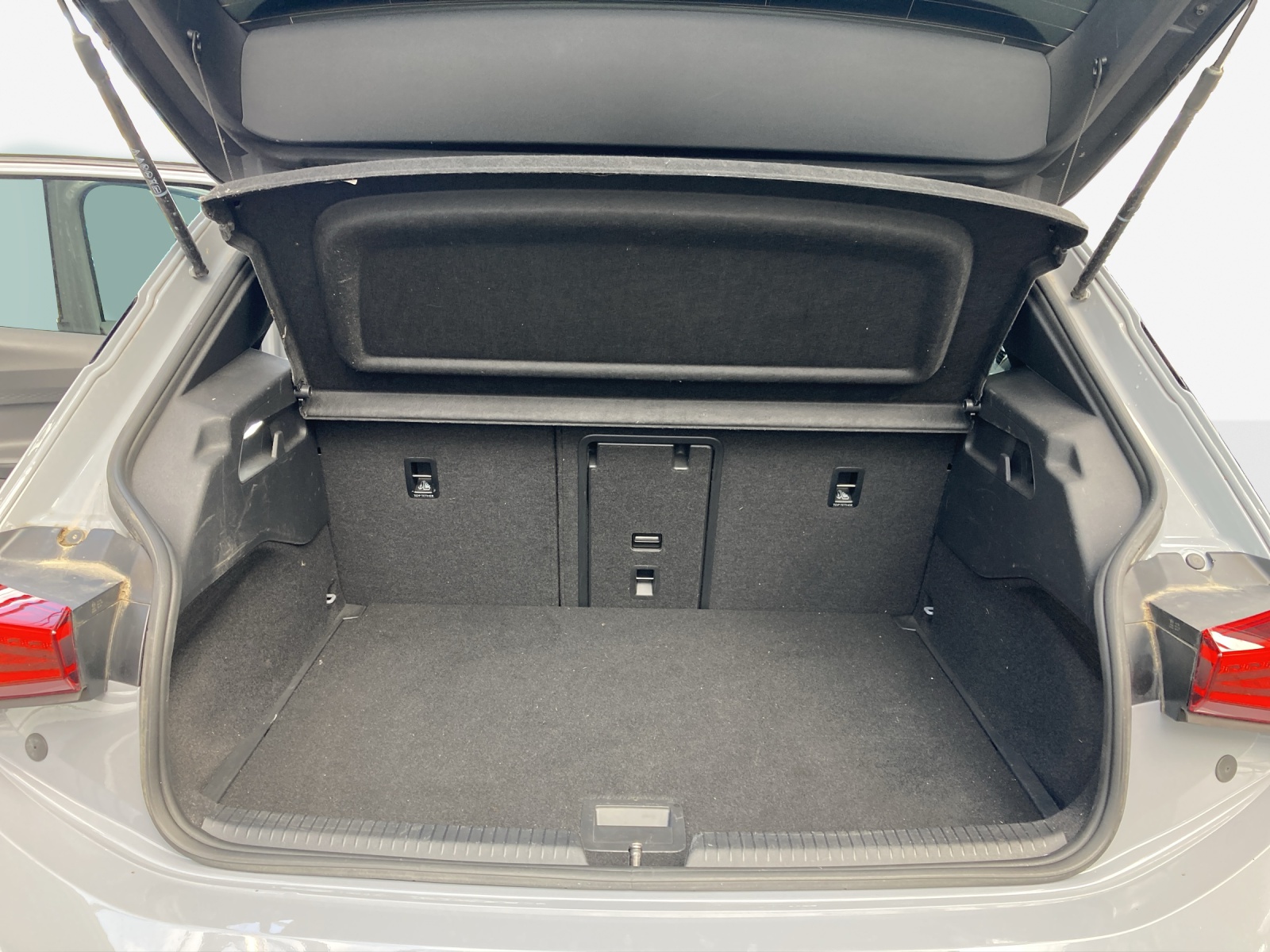 CUPRA Born 58 kWh-image-12