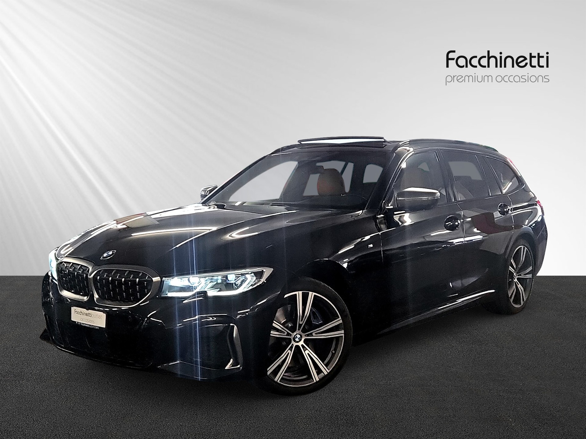 BMW M340i xDriveTouring Steptronic M Sport-image-0