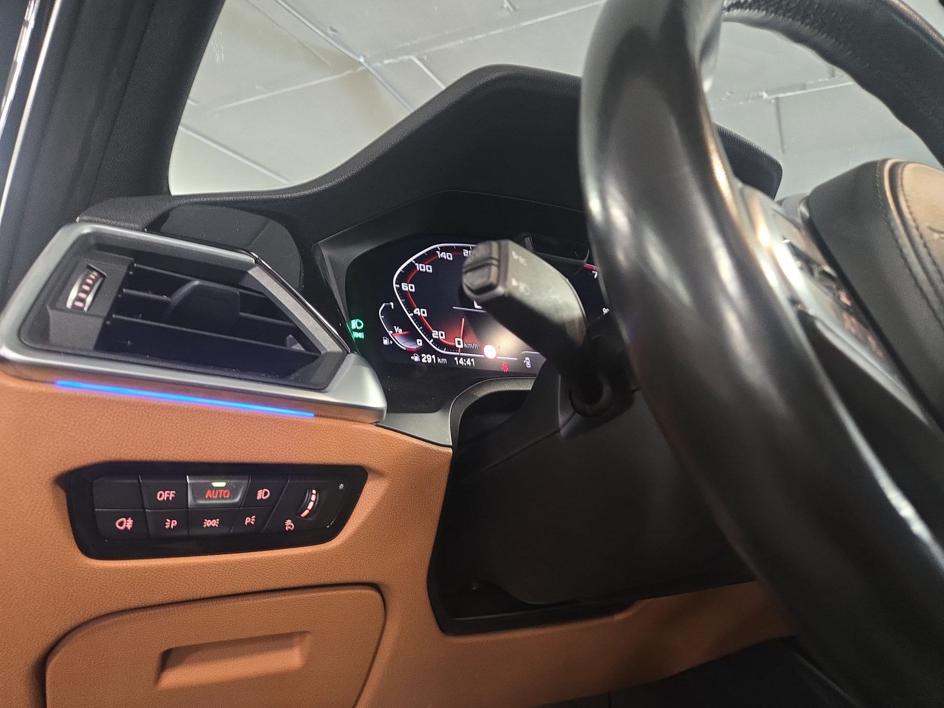 BMW M340i xDriveTouring Steptronic M Sport-image-11
